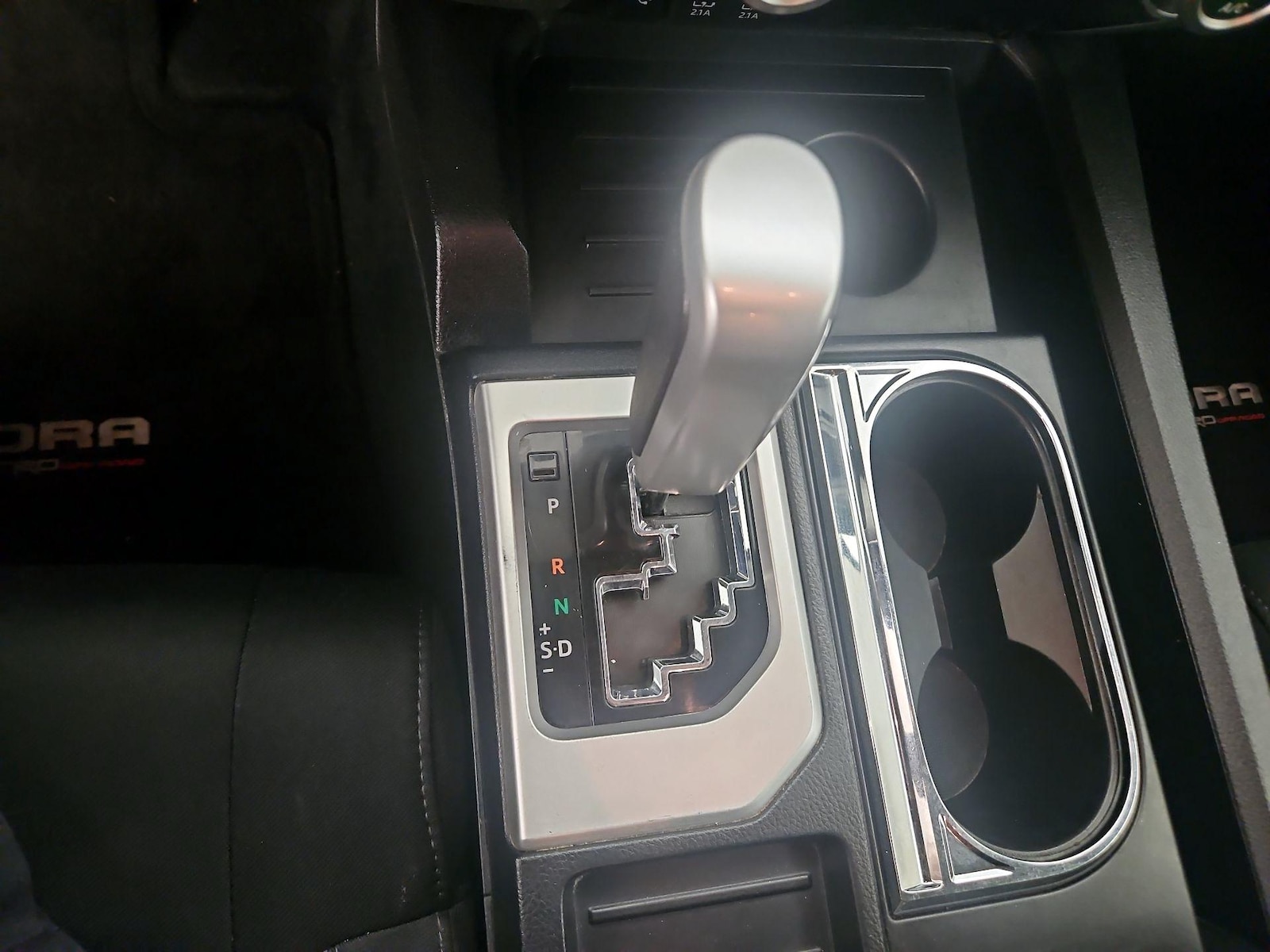 2021 Toyota Tundra SR5 - Photo 18