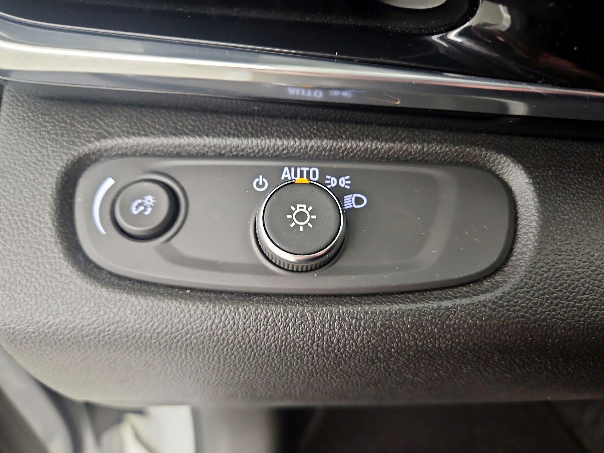 Thumbnail: 2024 Buick Envista - 13