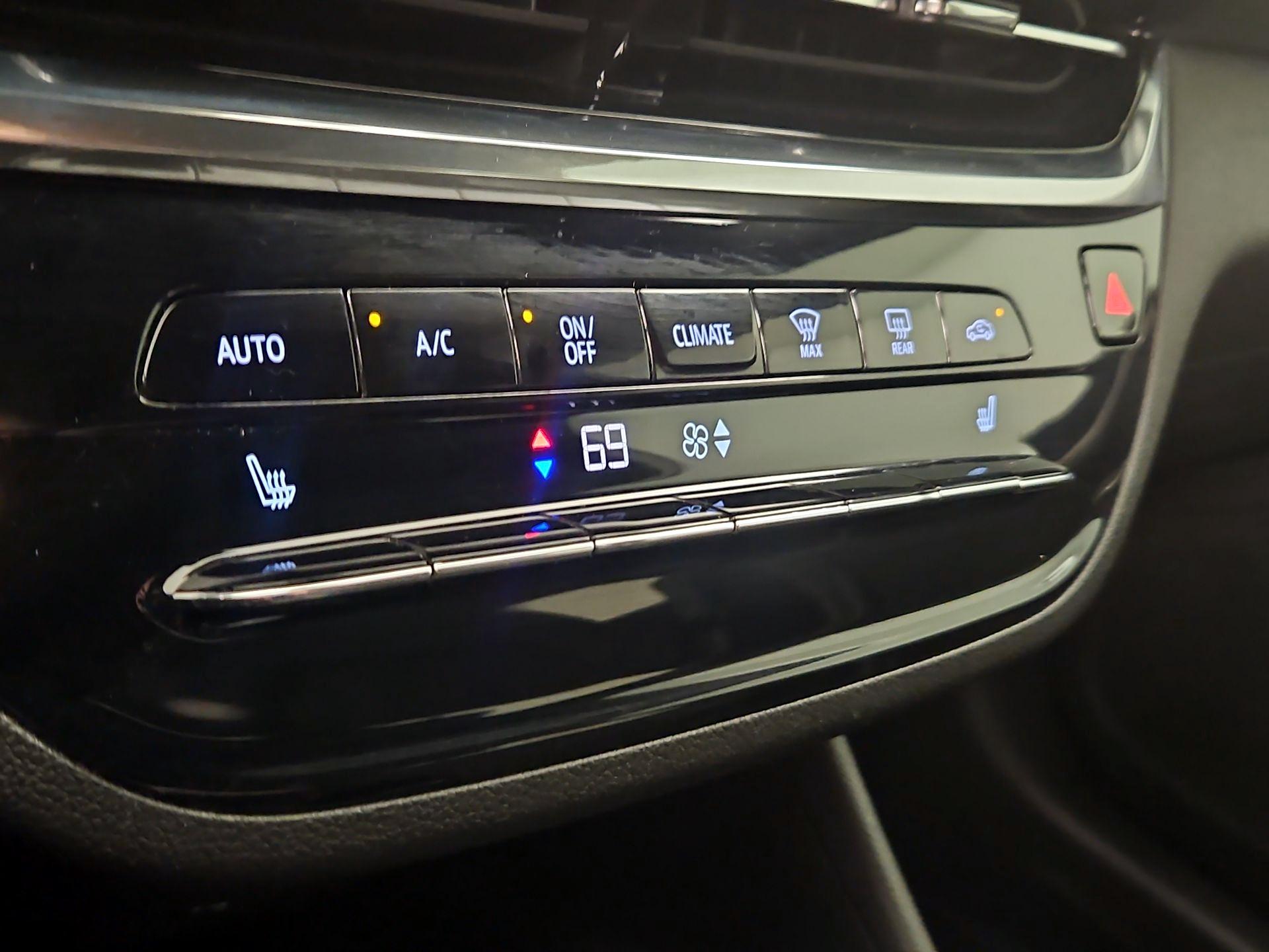 Thumbnail: 2024 Buick Envista - 16