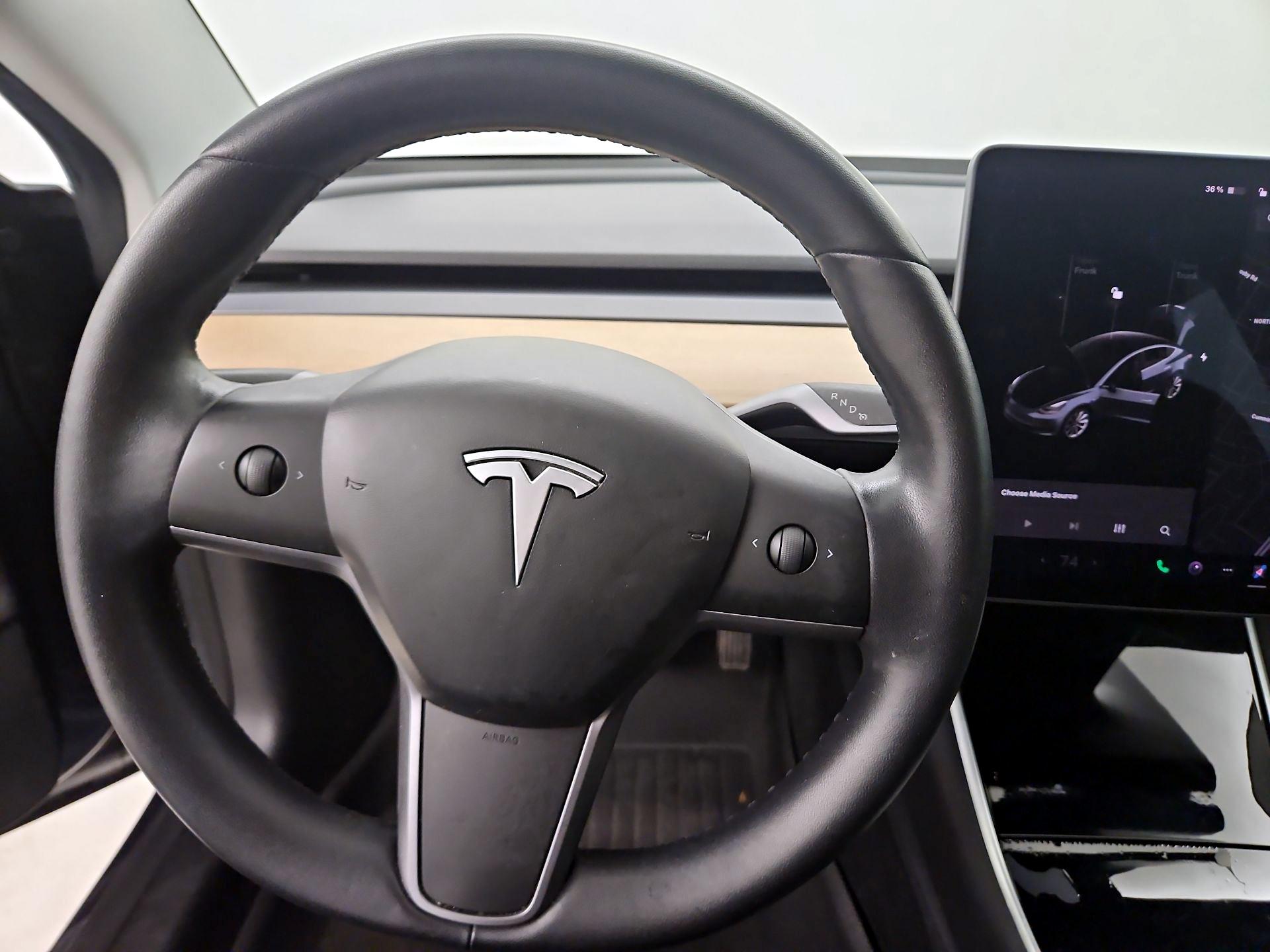 Thumbnail: 2020 Tesla Model 3 - 10