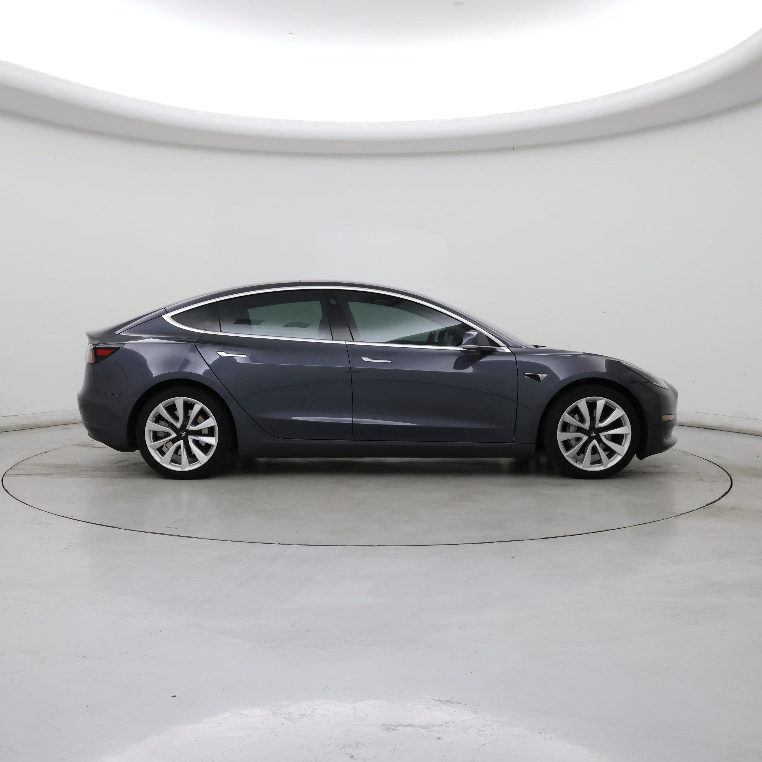Thumbnail: 2020 Tesla Model 3 - 7