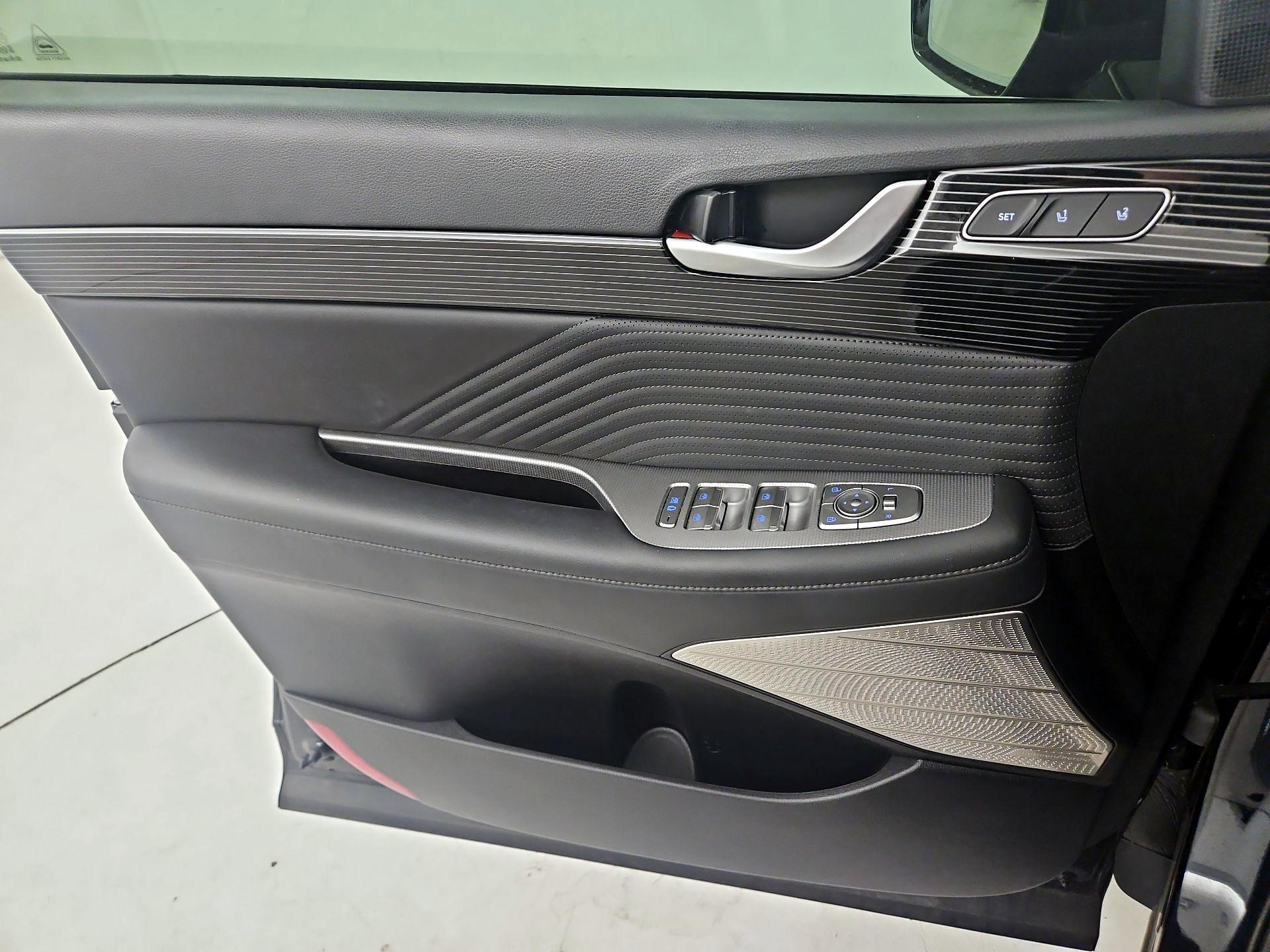 Thumbnail: 2023 Hyundai Palisade - 12