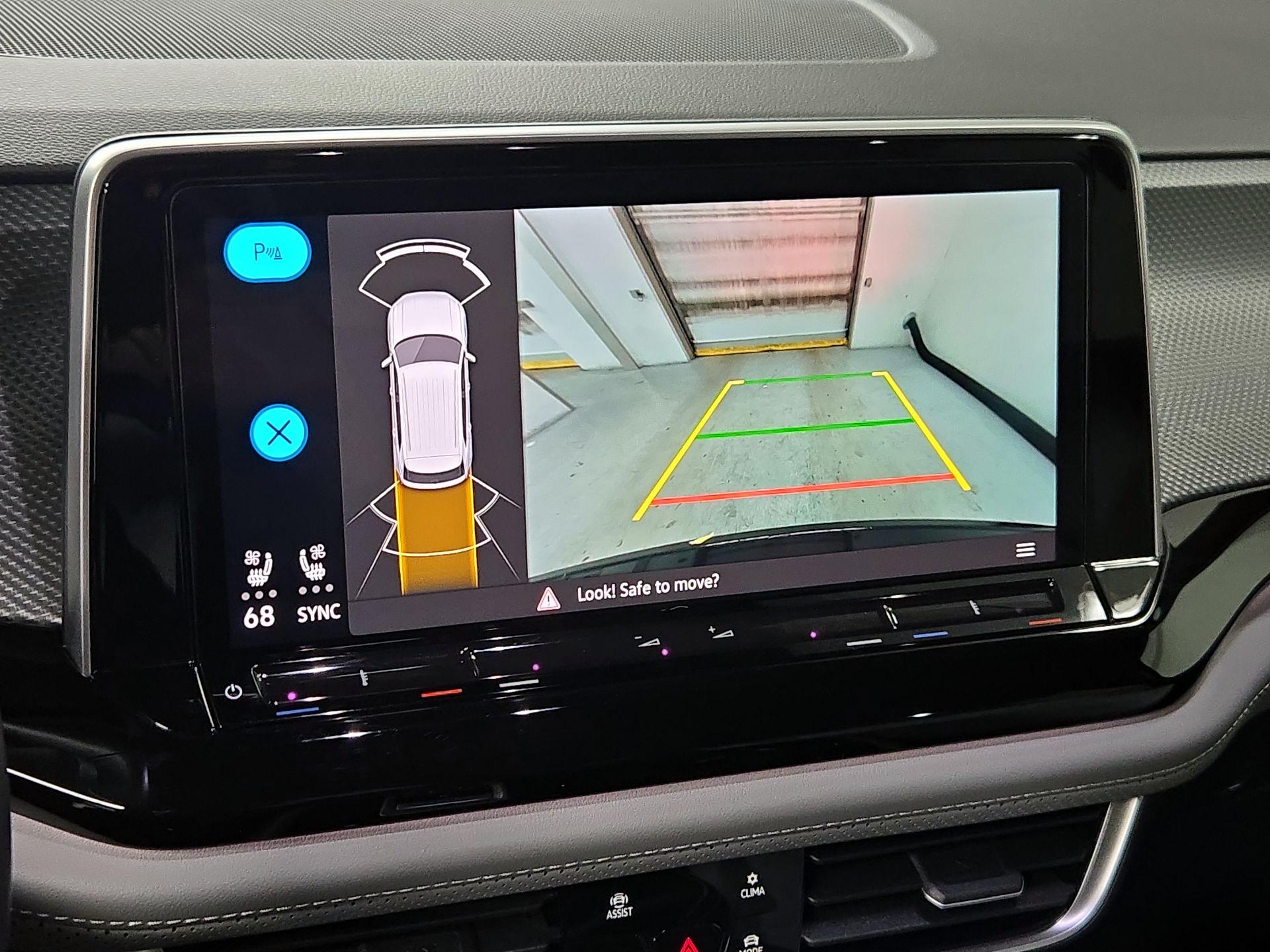 Thumbnail: 2024 Volkswagen Atlas - 15