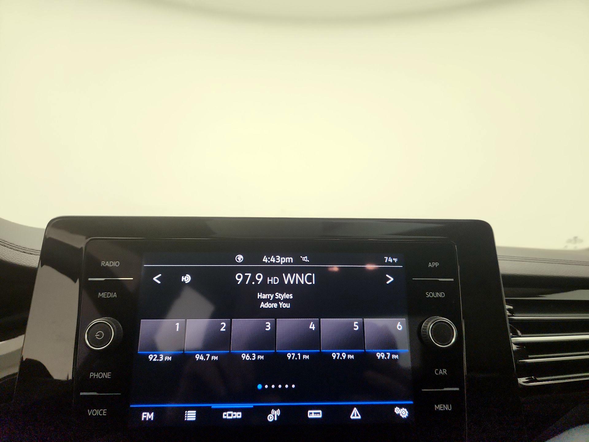 Thumbnail: 2025 Volkswagen Jetta - 15