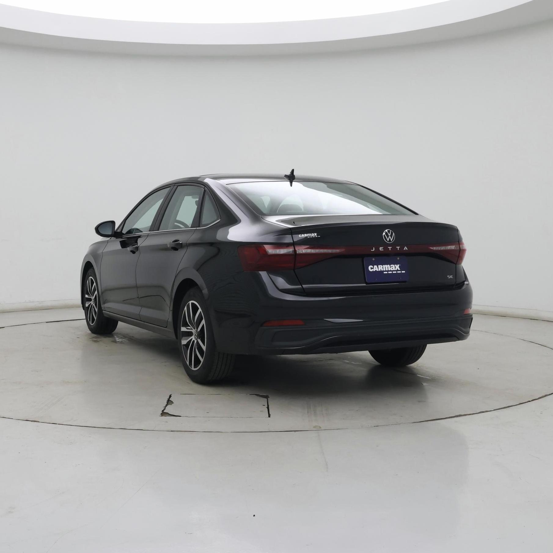 Thumbnail: 2025 Volkswagen Jetta - 2