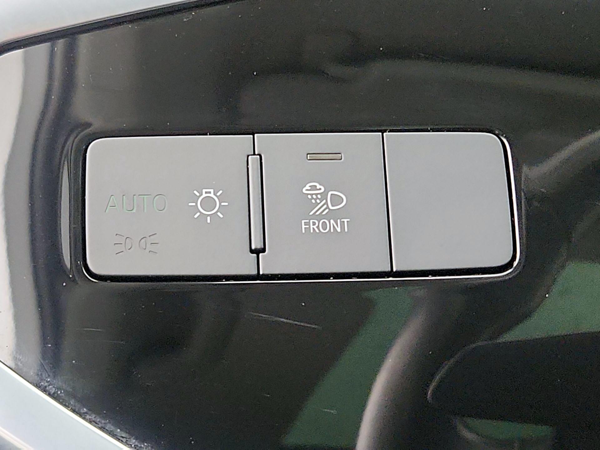 Thumbnail: 2022 Audi Q3 - 13