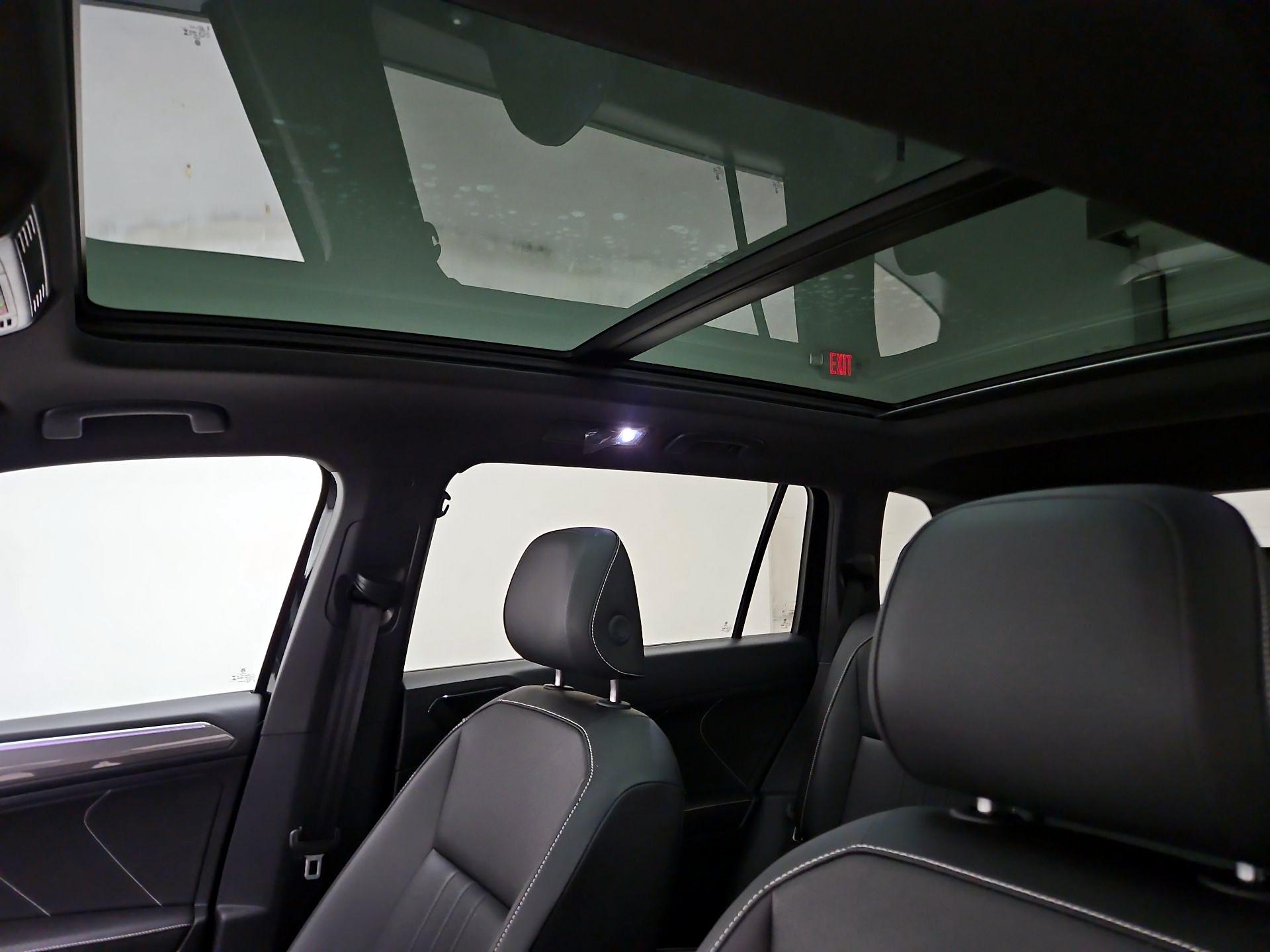 Thumbnail: 2024 Volkswagen Tiguan - 17