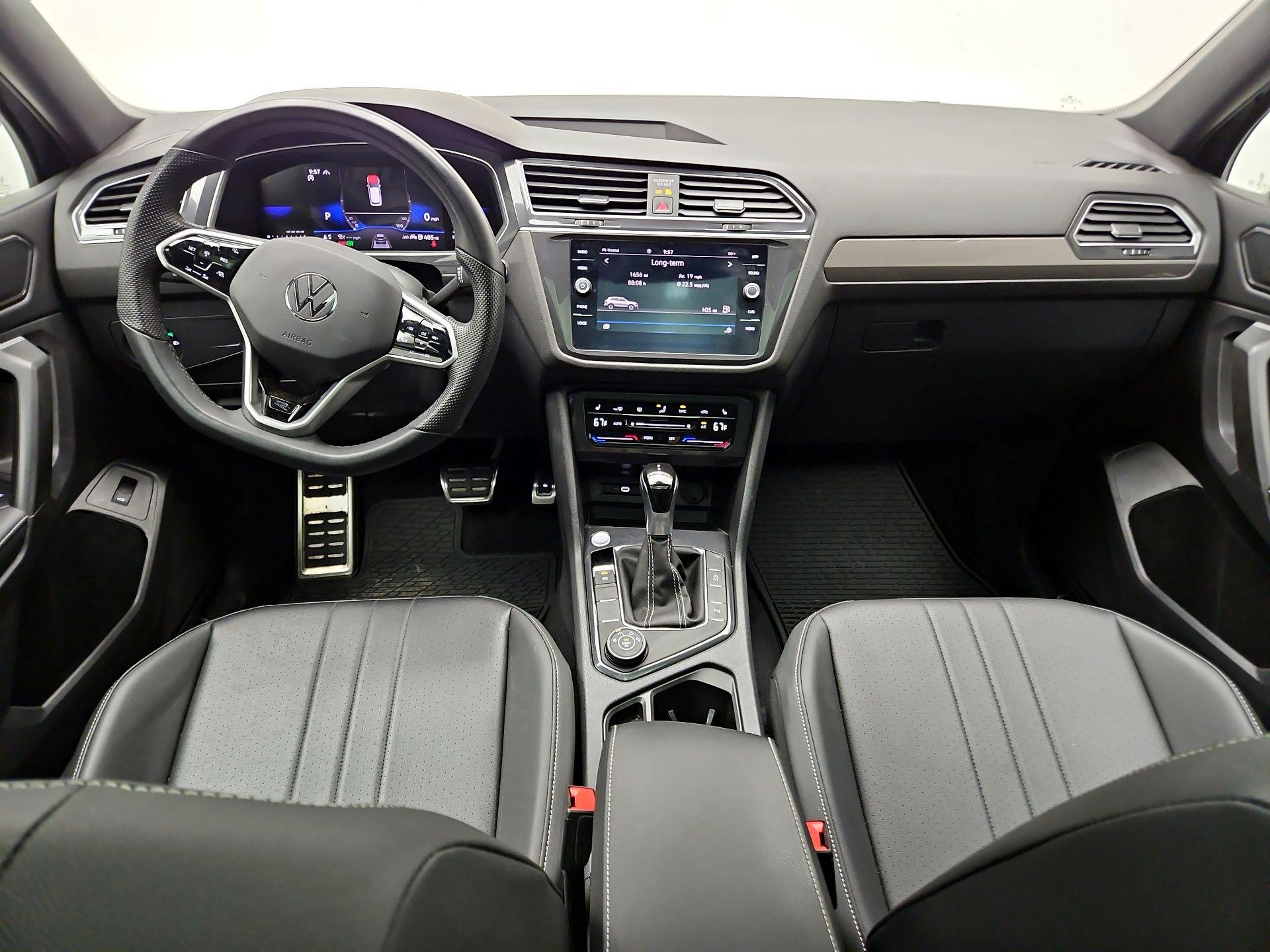 Thumbnail: 2024 Volkswagen Tiguan - 8