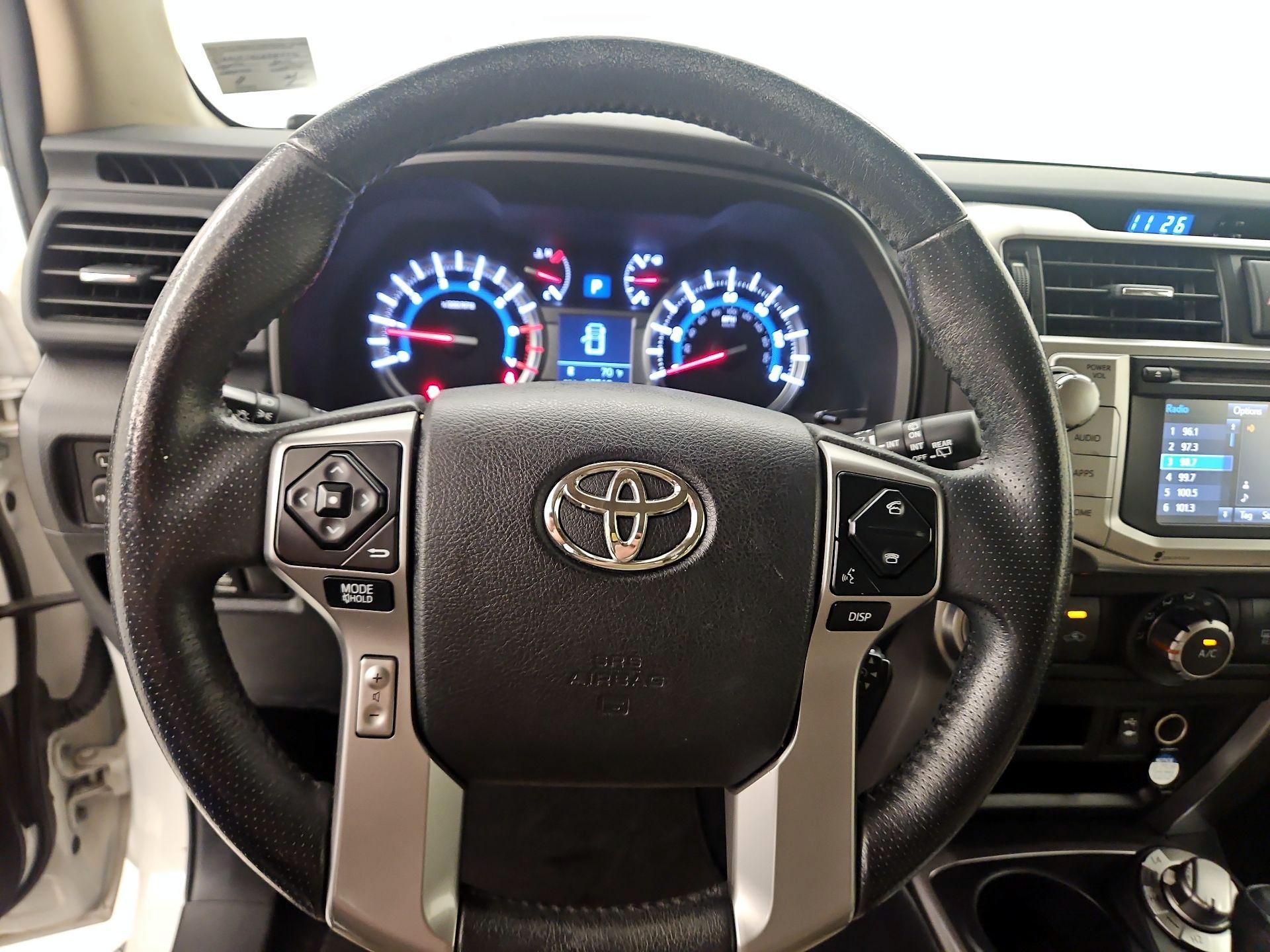 Thumbnail: 2014 Toyota 4Runner - 10