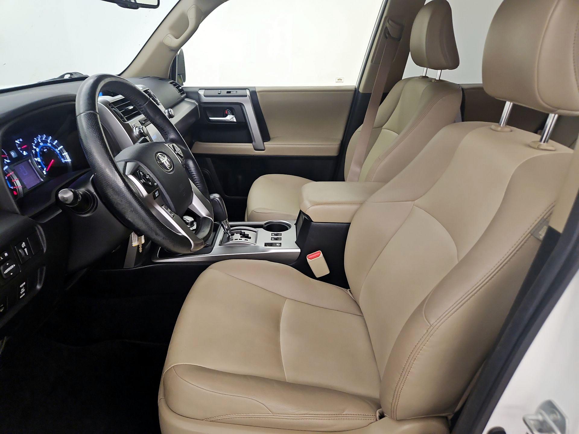 Thumbnail: 2014 Toyota 4Runner - 11