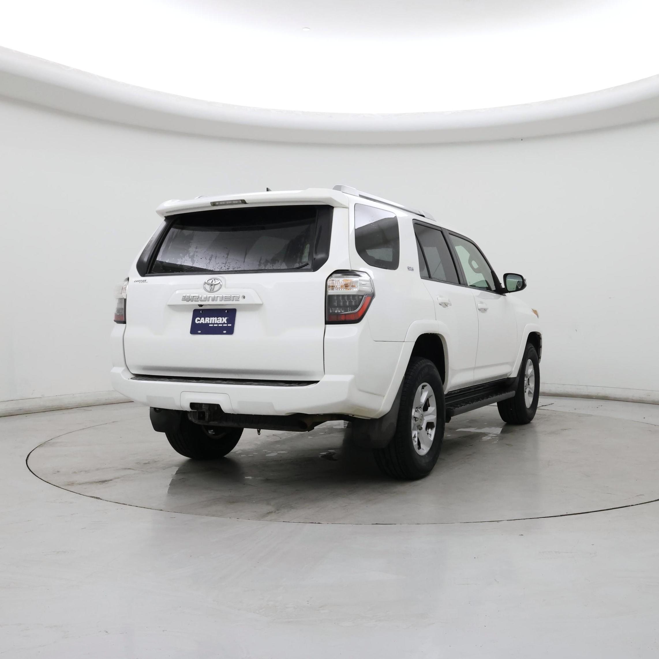 Thumbnail: 2014 Toyota 4Runner - 8
