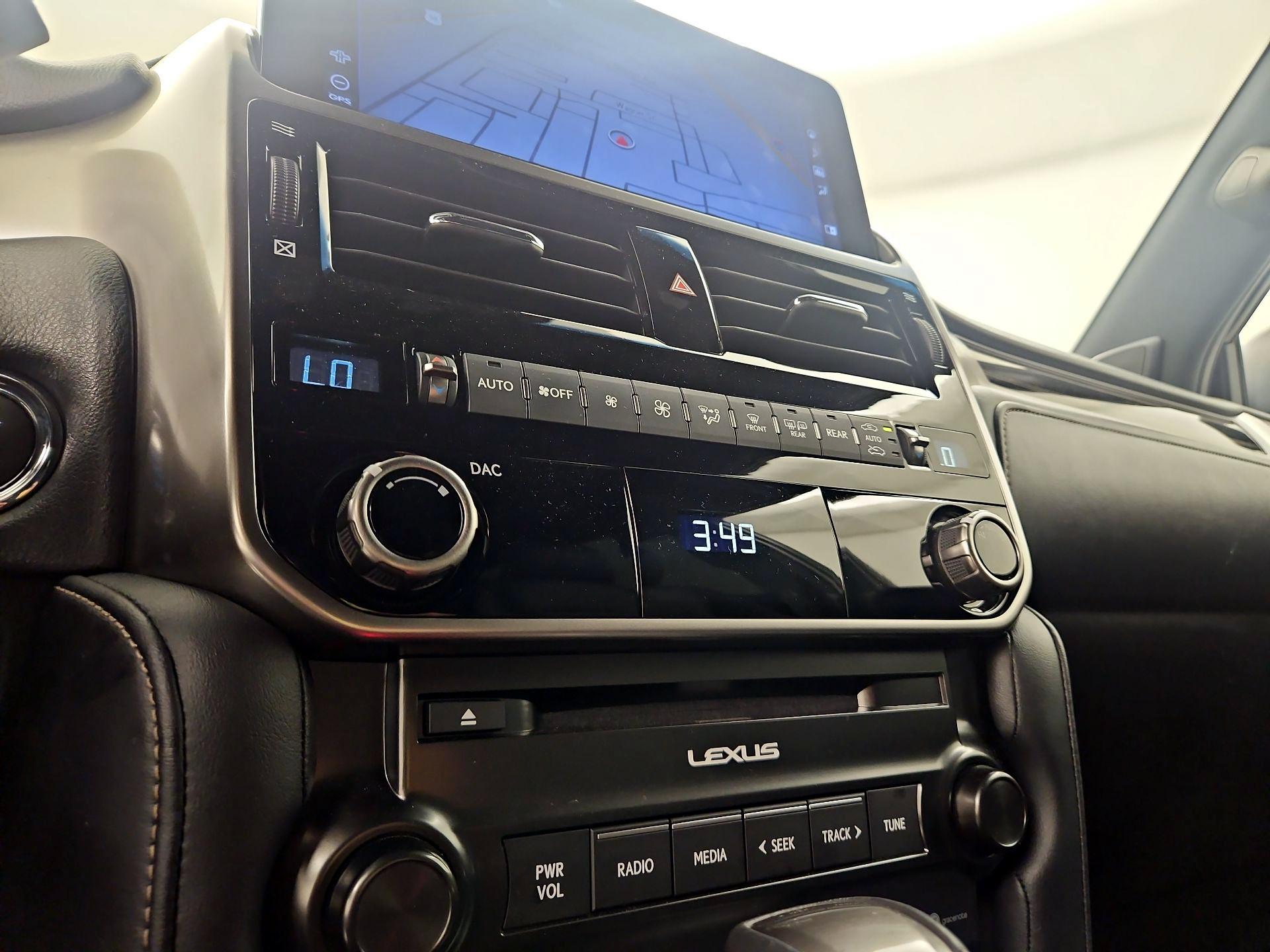 Thumbnail: 2022 Lexus GX - 17