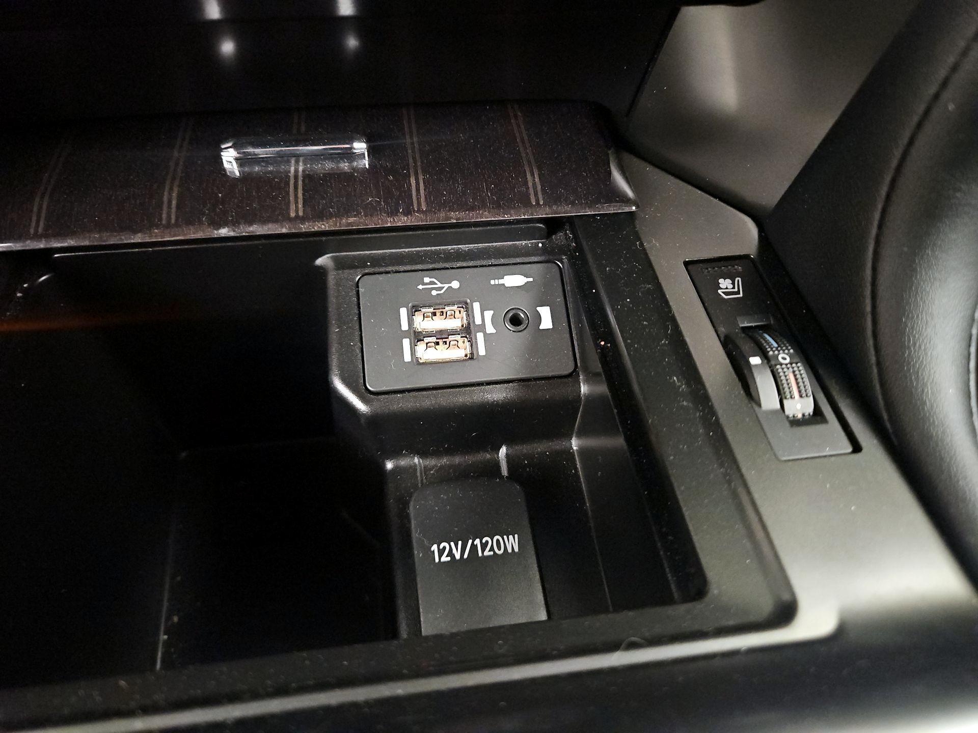 Thumbnail: 2022 Lexus GX - 19