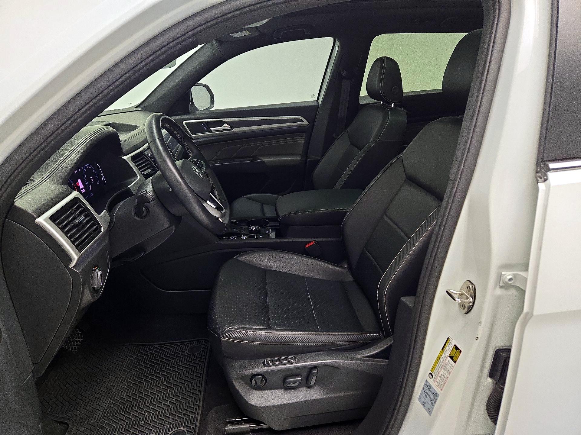 Thumbnail: 2021 Volkswagen Atlas - 11