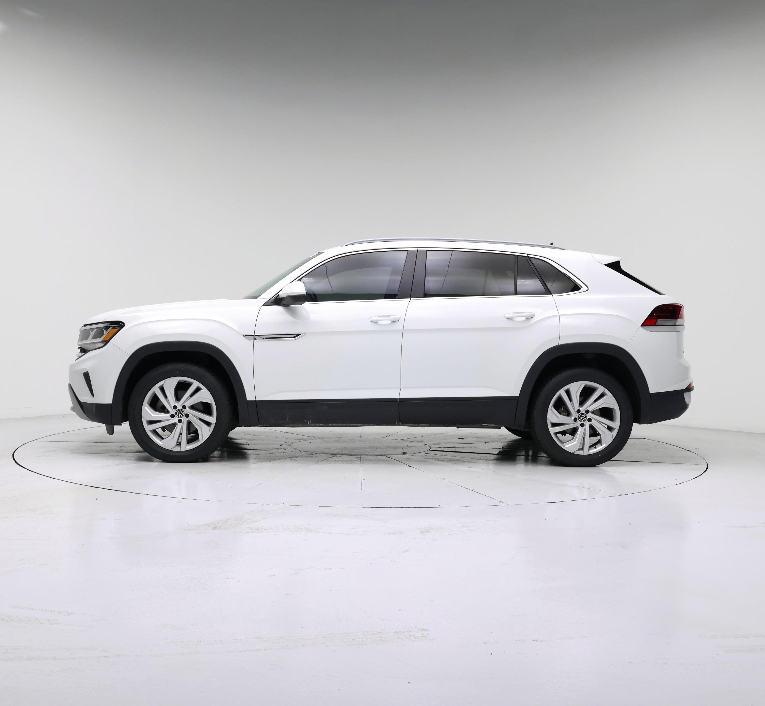Thumbnail: 2021 Volkswagen Atlas - 3
