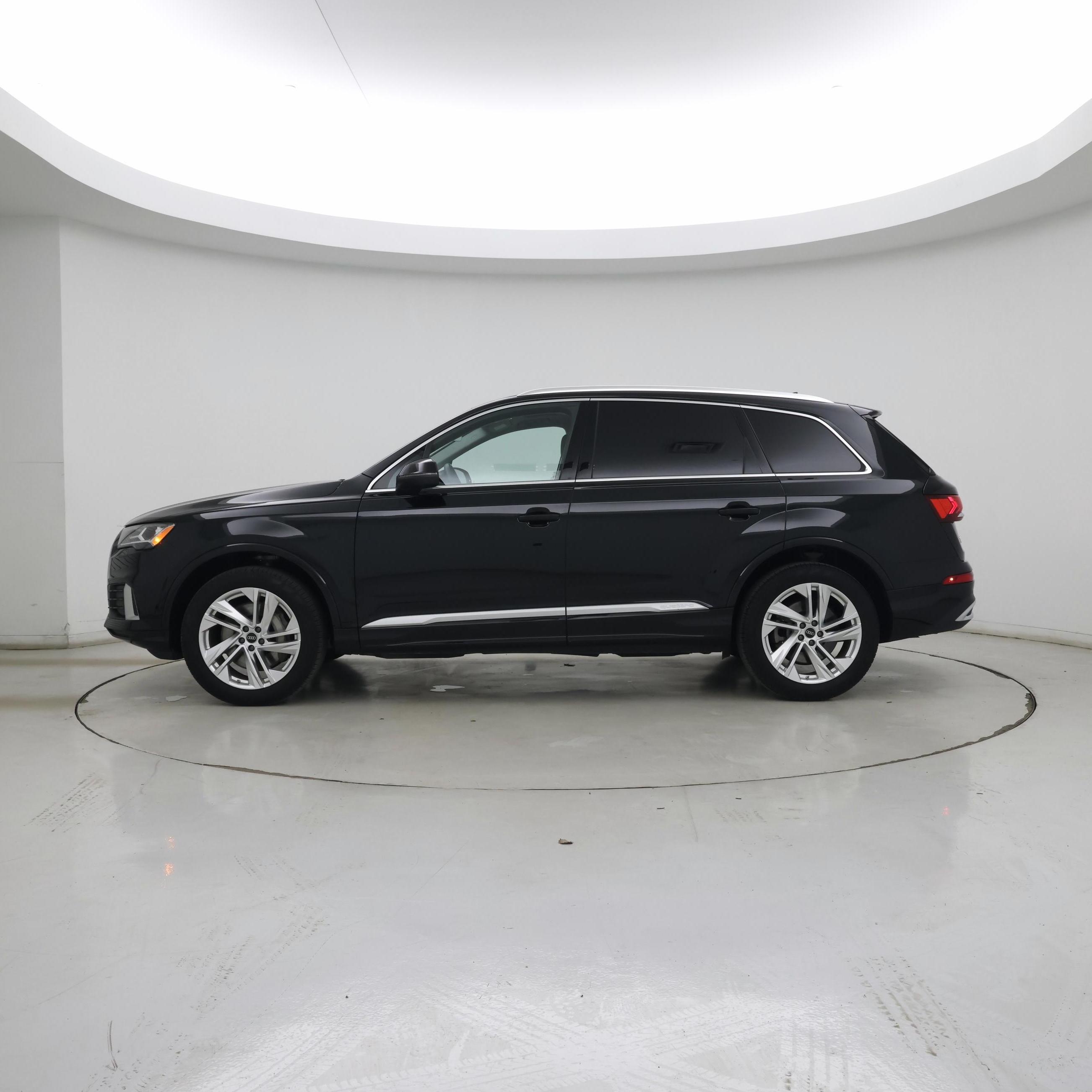 Thumbnail: 2024 Audi Q7 - 3