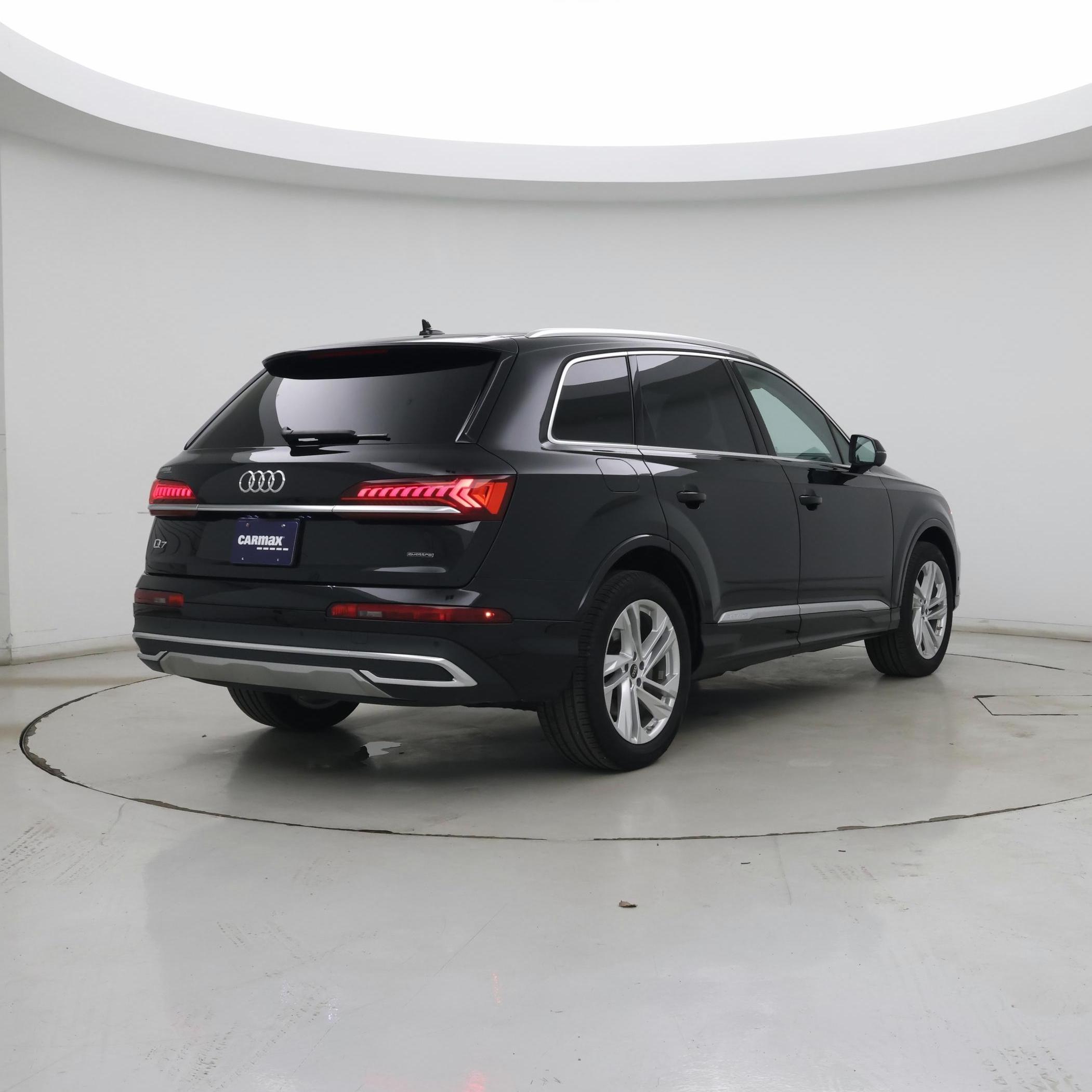 Thumbnail: 2024 Audi Q7 - 8
