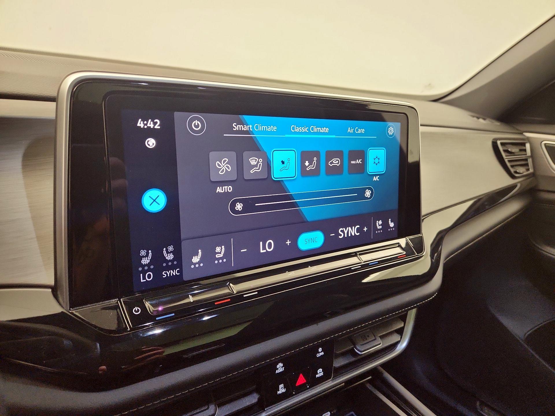 Thumbnail: 2025 Volkswagen Atlas - 16