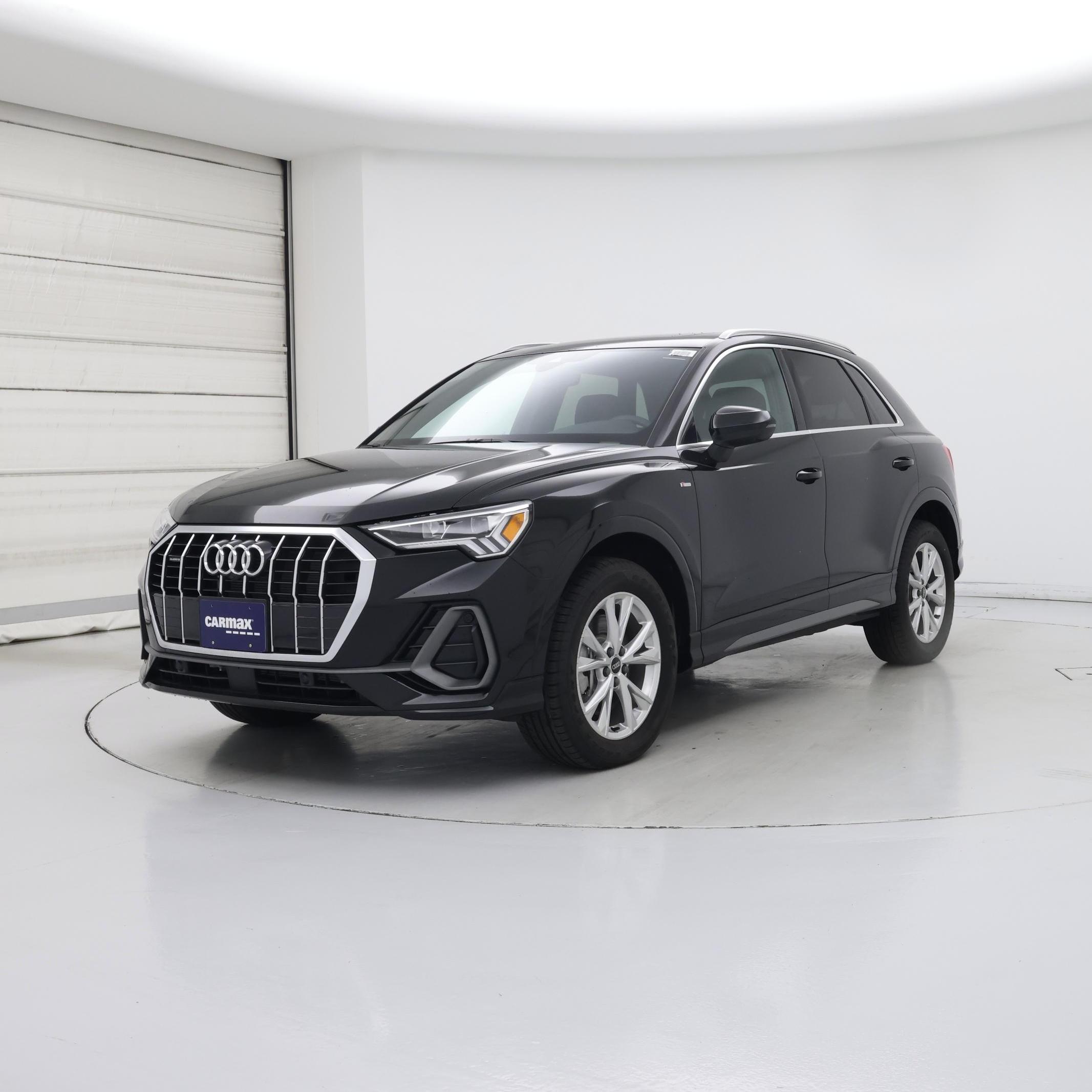 Thumbnail: 2025 Audi Q3 - 4