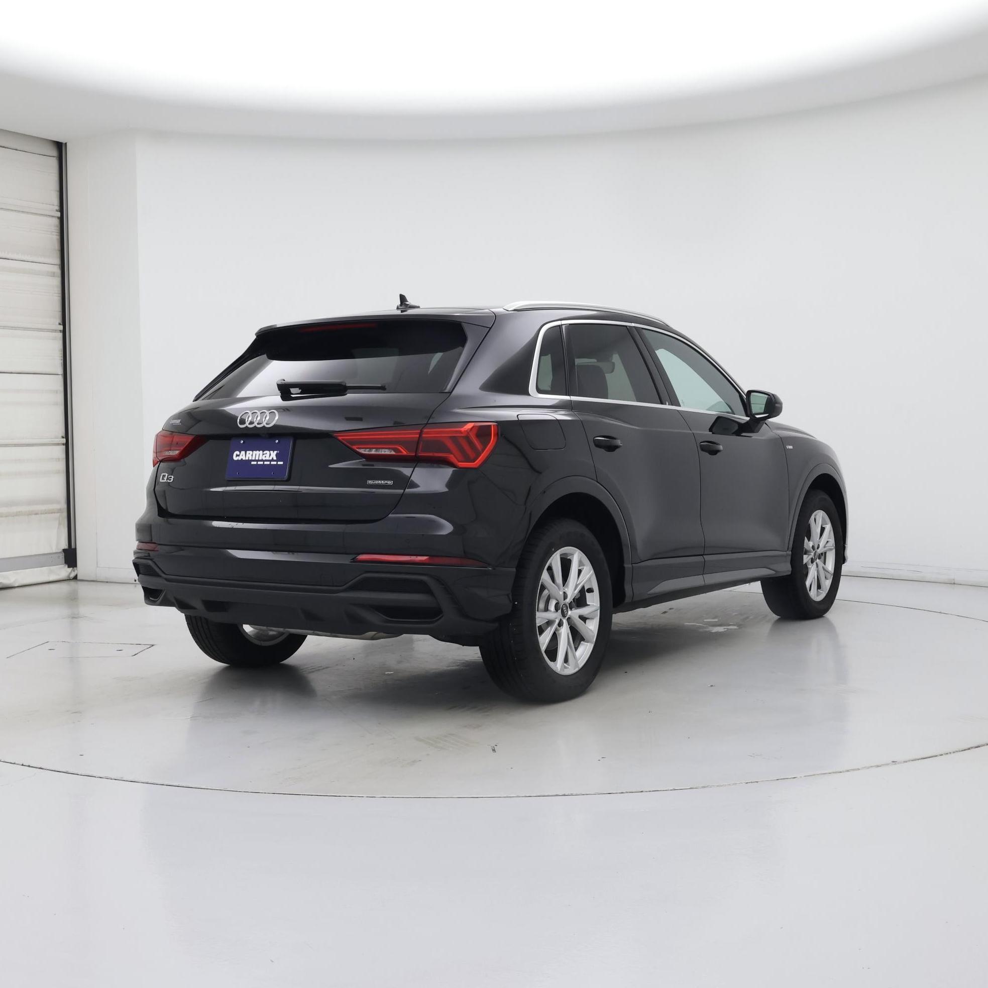 Thumbnail: 2025 Audi Q3 - 8