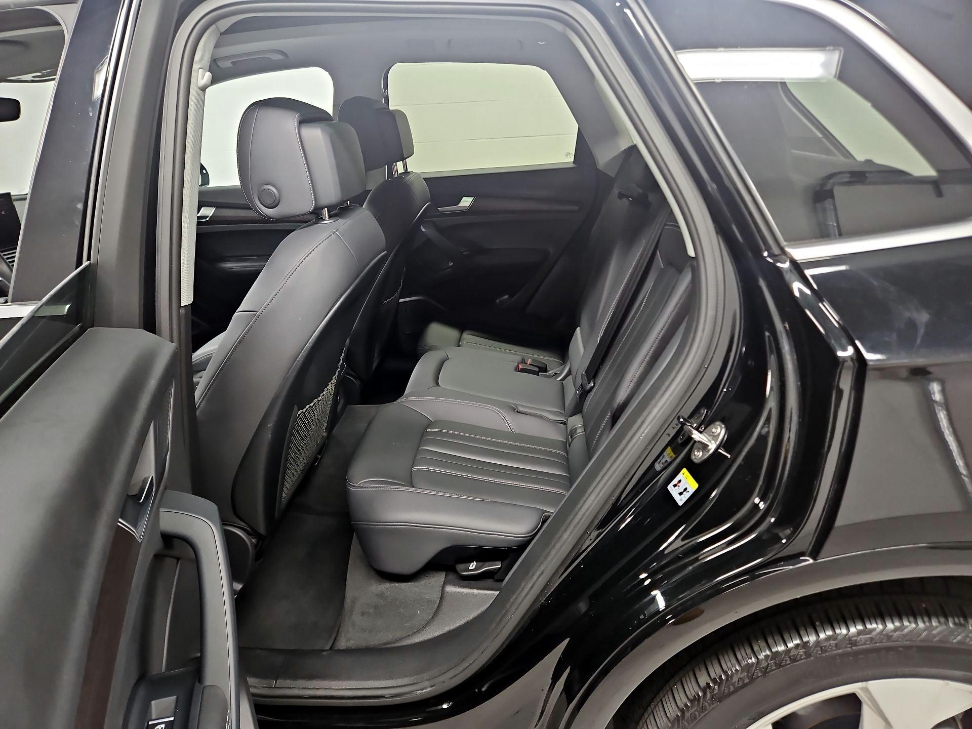 Thumbnail: 2023 Audi Q5 - 20