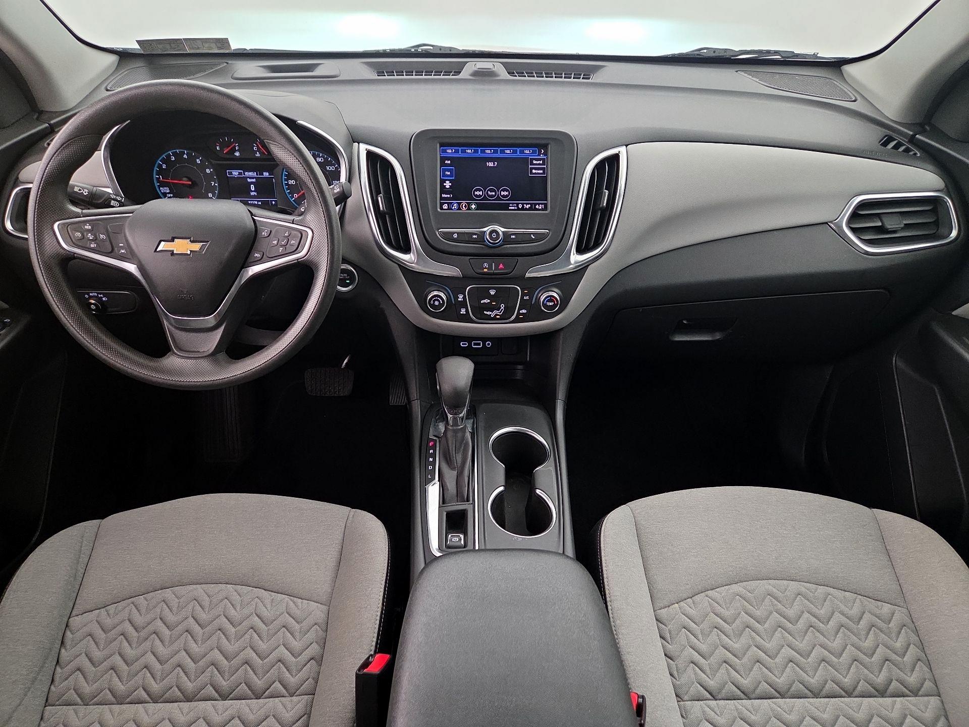 Thumbnail: 2022 Chevrolet Equinox - 9