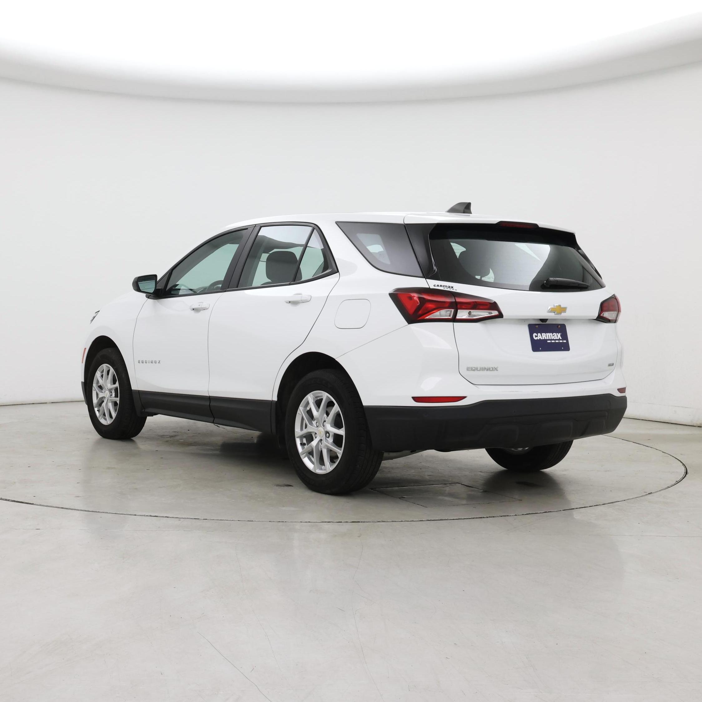 Thumbnail: 2022 Chevrolet Equinox - 2