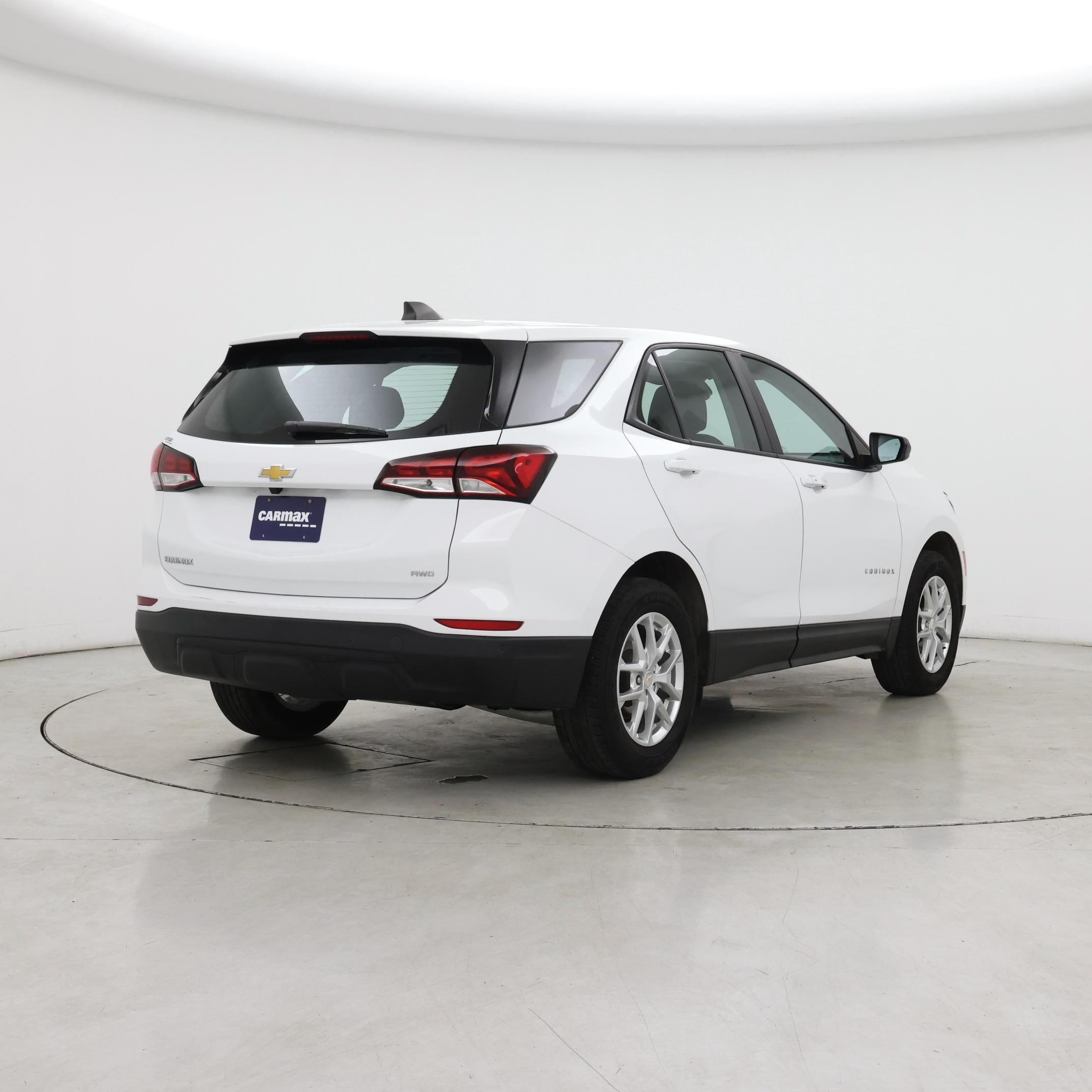 Thumbnail: 2022 Chevrolet Equinox - 8