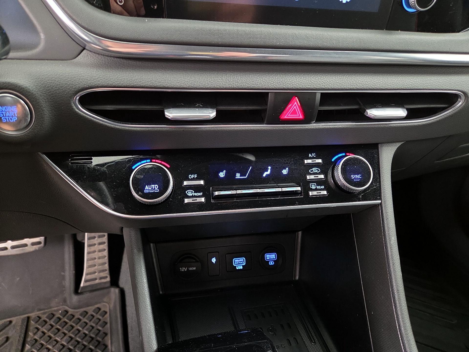 Thumbnail: 2021 Hyundai Sonata - 16