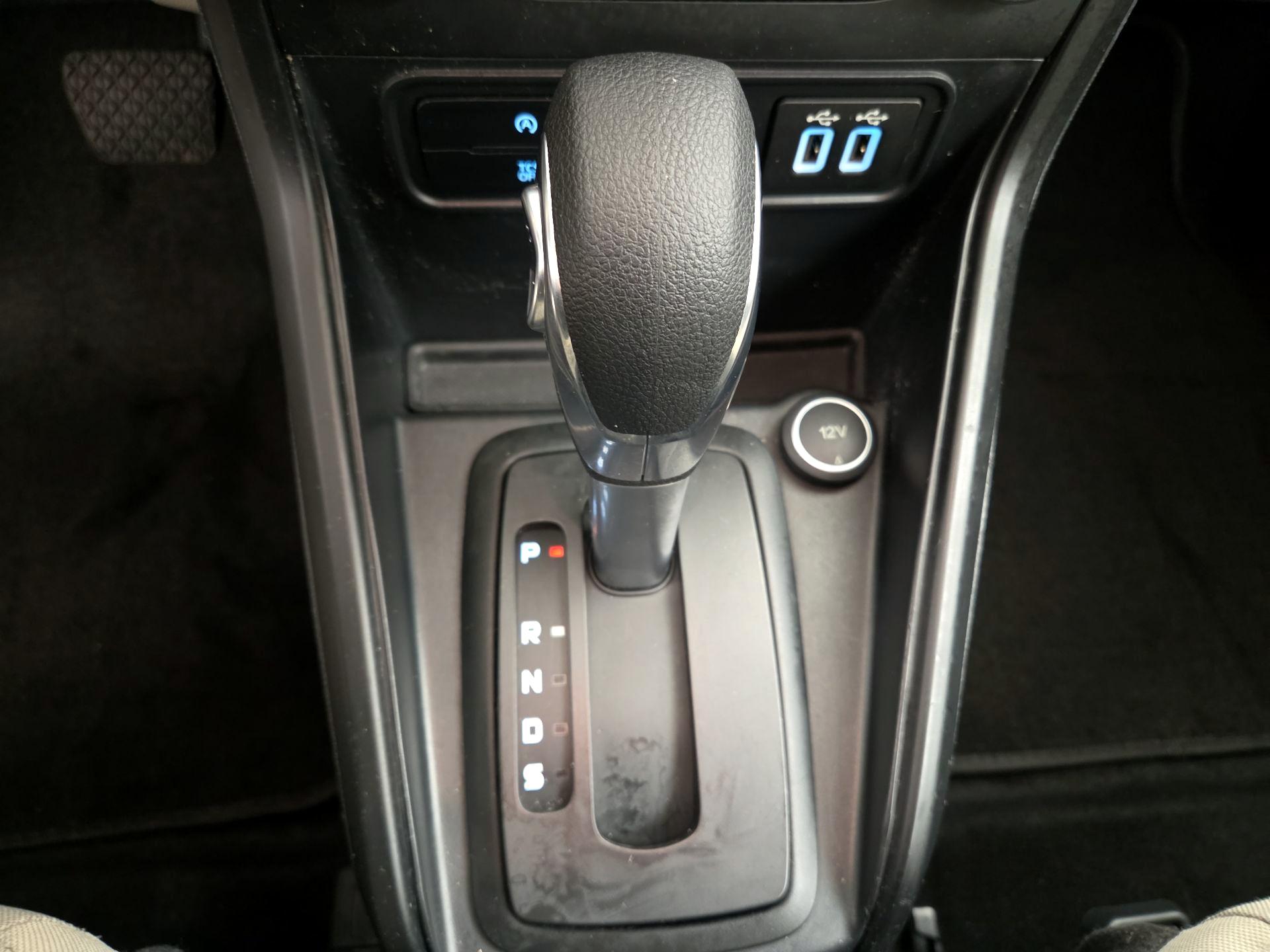 Thumbnail: 2021 Ford EcoSport - 17
