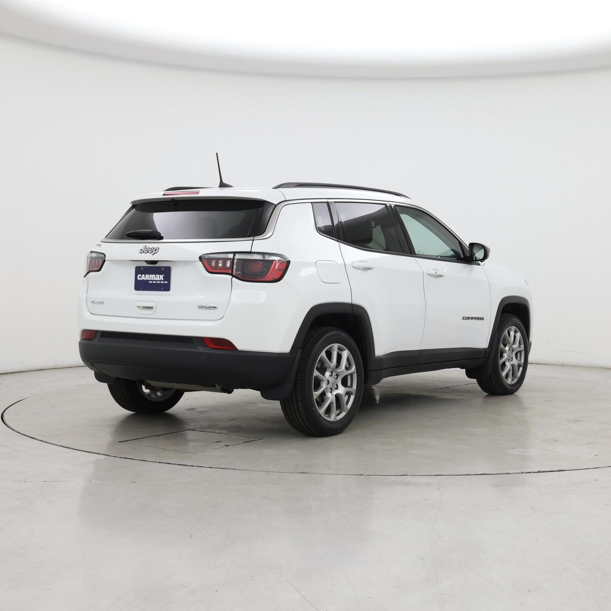 Thumbnail: 2022 Jeep Compass - 8