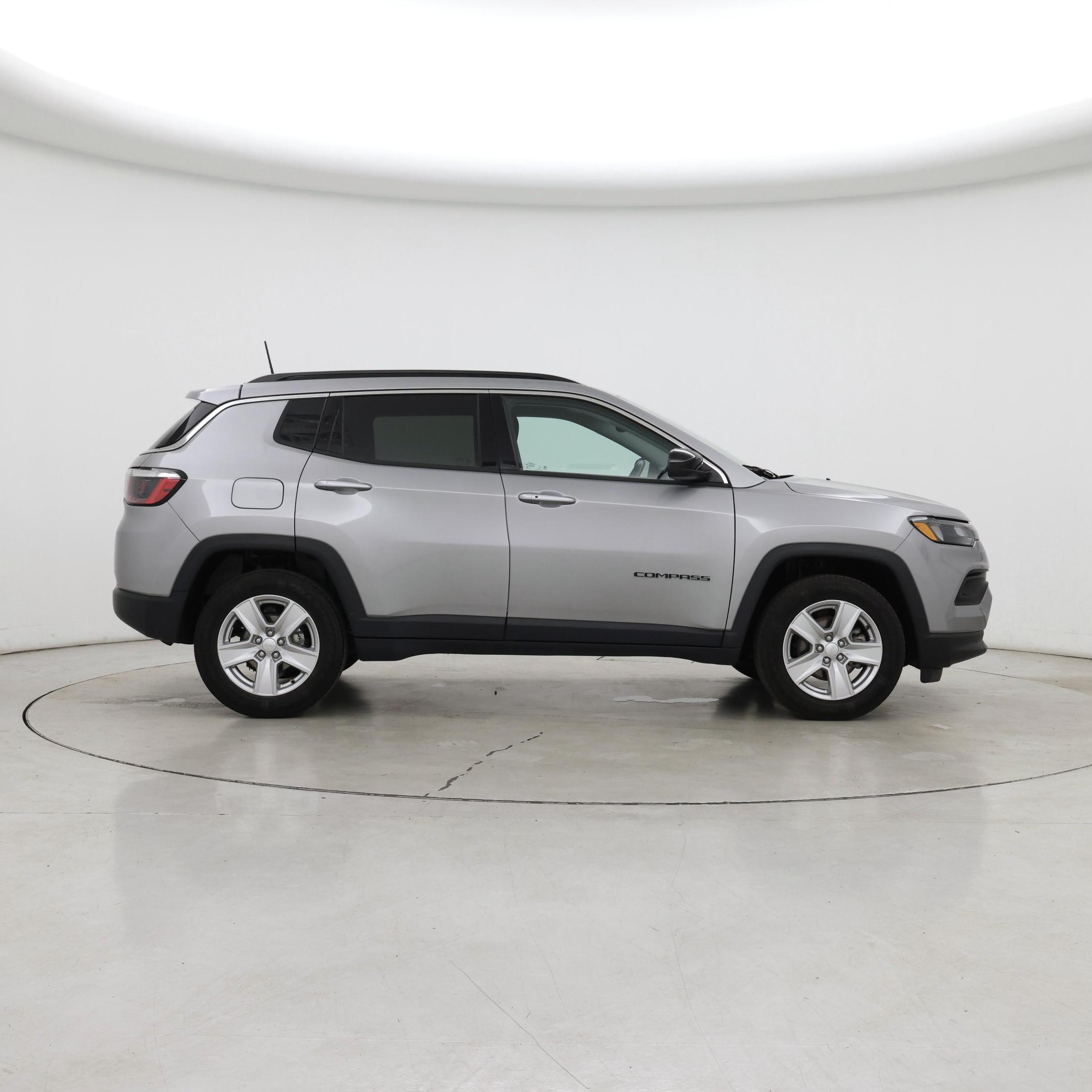 Thumbnail: 2022 Jeep Compass - 7