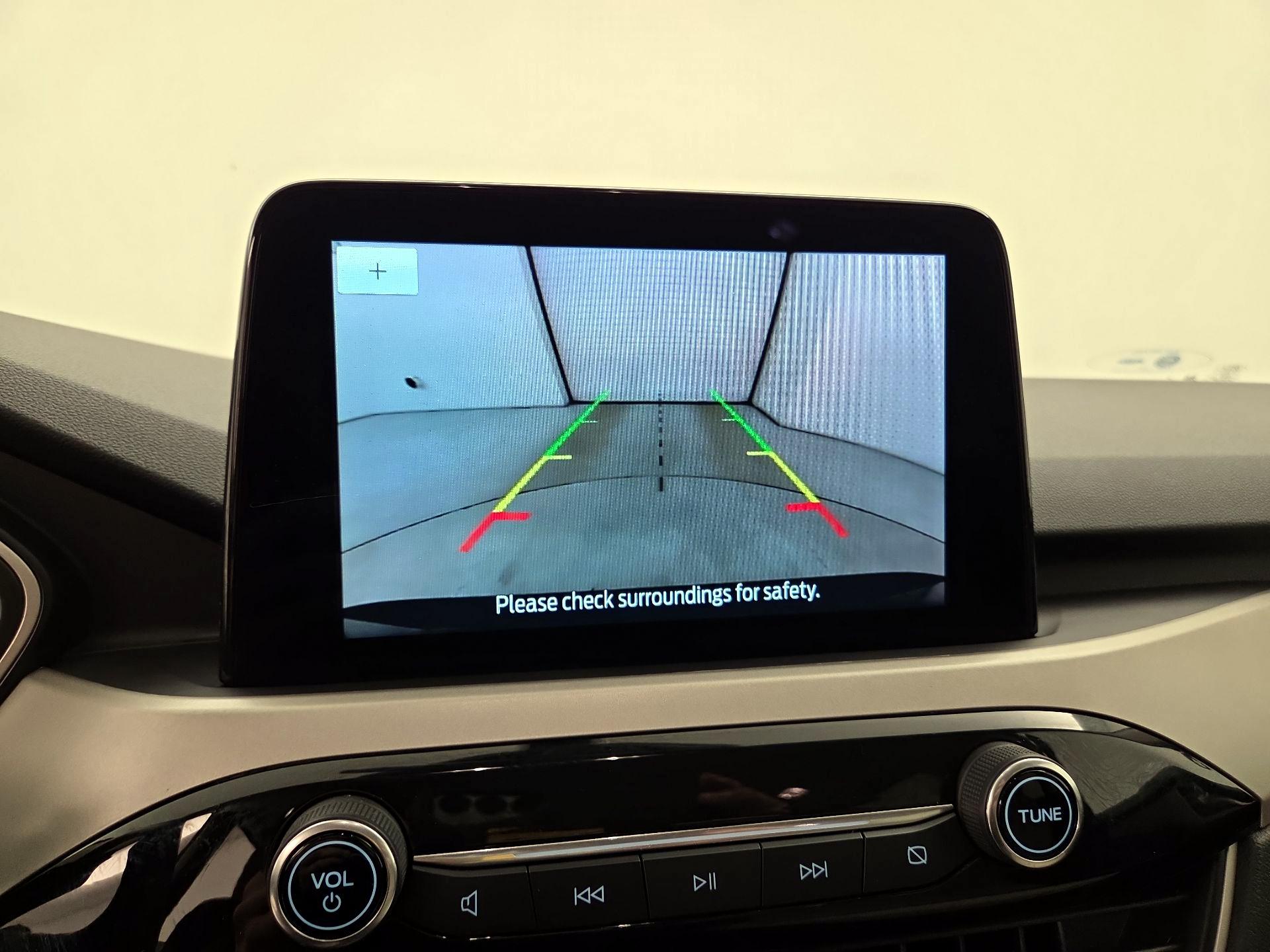 Thumbnail: 2020 Ford Escape - 14