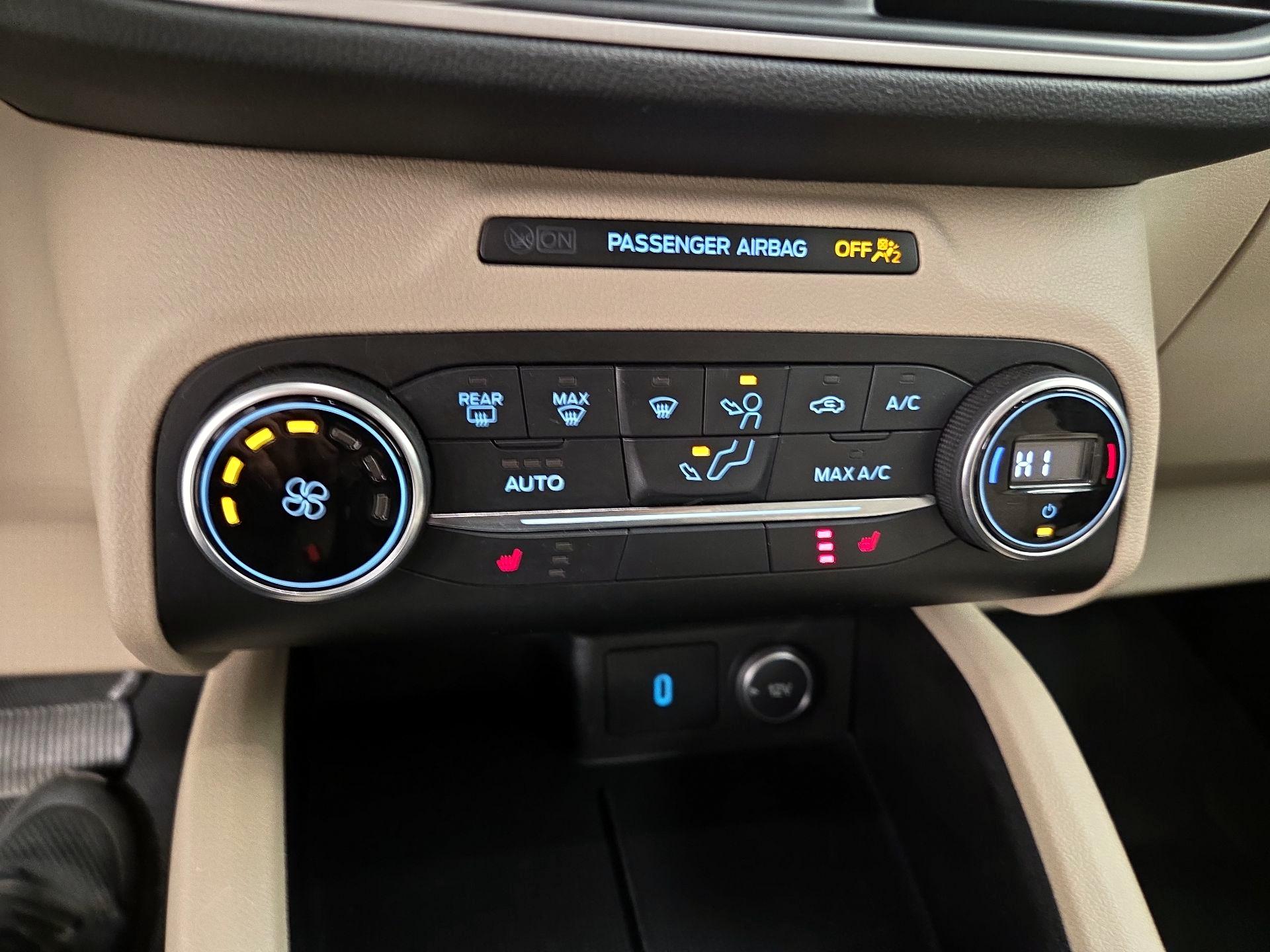 Thumbnail: 2020 Ford Escape - 16