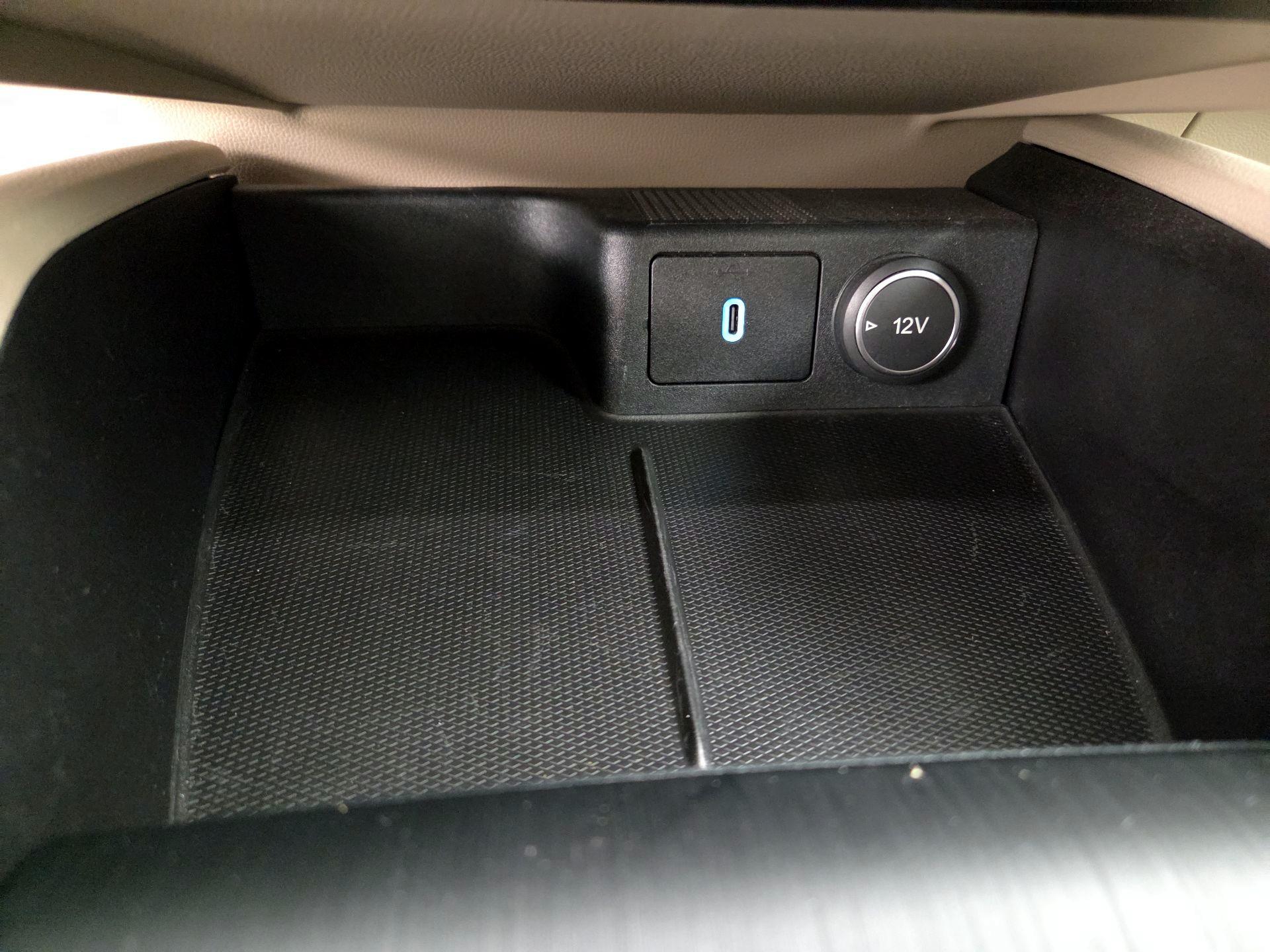 Thumbnail: 2020 Ford Escape - 18