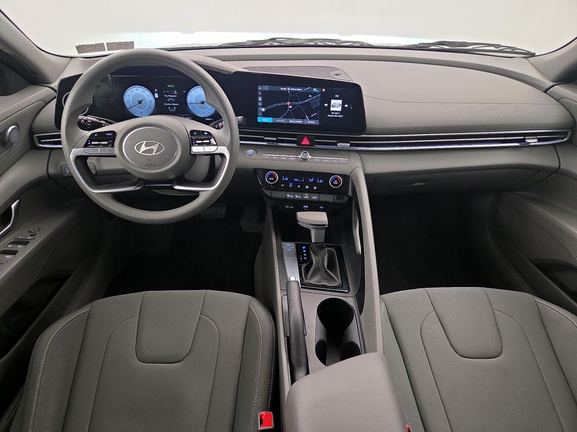 Thumbnail: 2024 Hyundai Elantra - 9