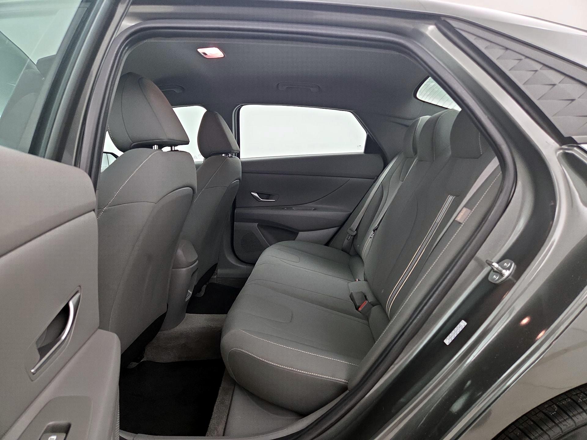 Thumbnail: 2024 Hyundai Elantra - 20