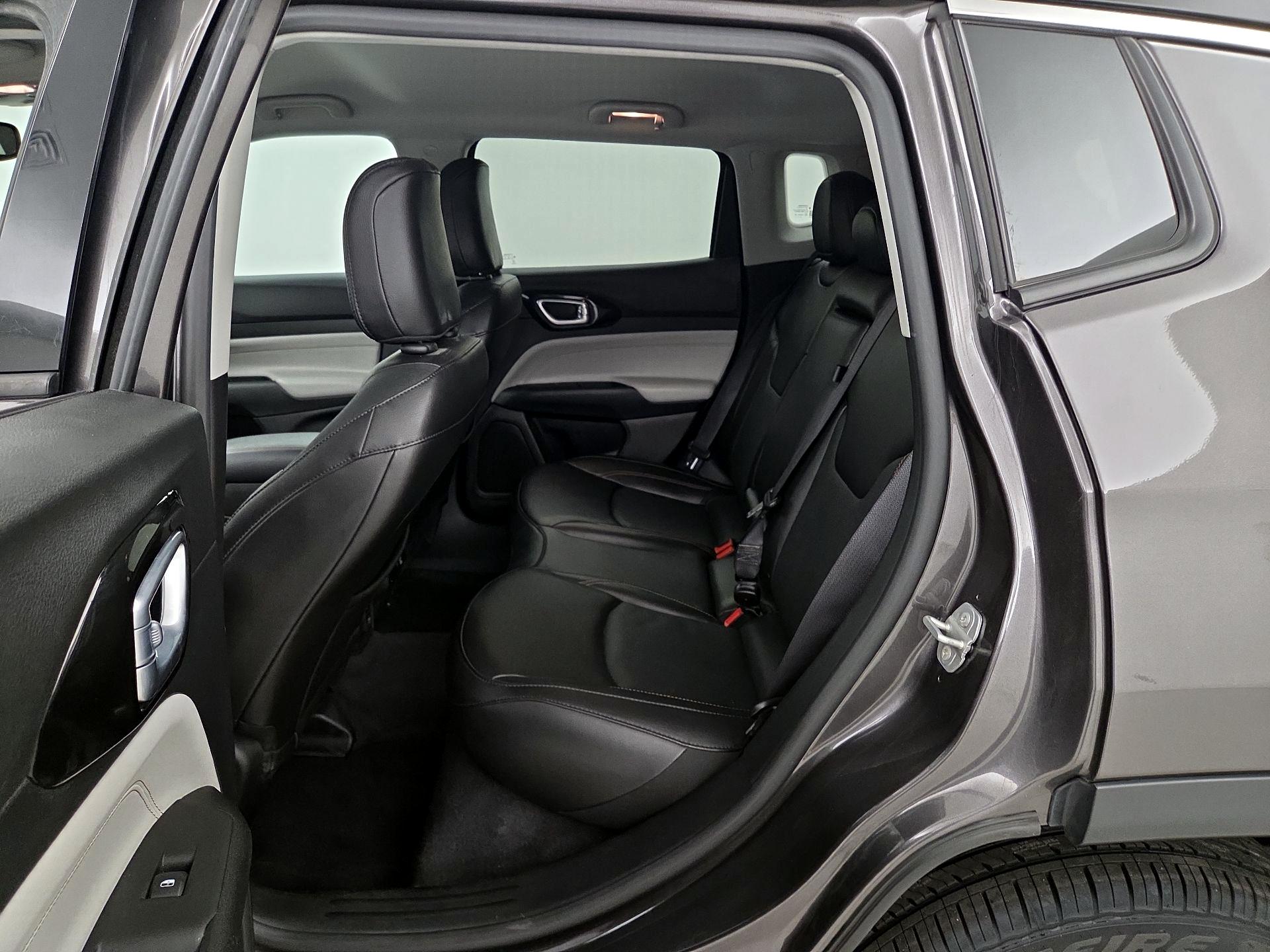 Thumbnail: 2022 Jeep Compass - 19