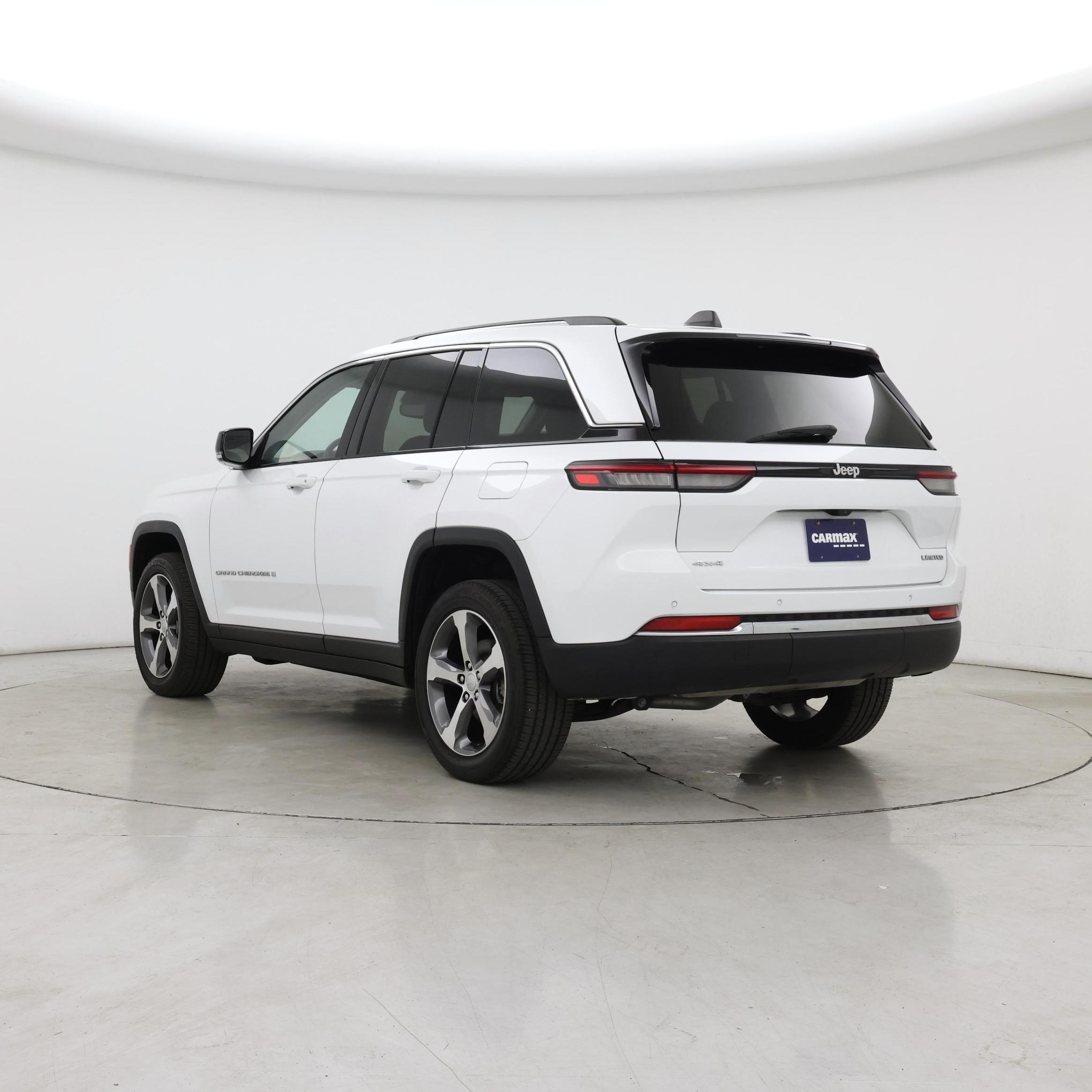 Thumbnail: 2023 Jeep Grand Cherokee - 2