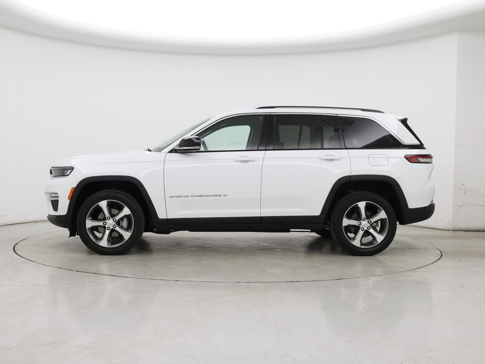 2023 Jeep Grand Cherokee Limited - Photo 4