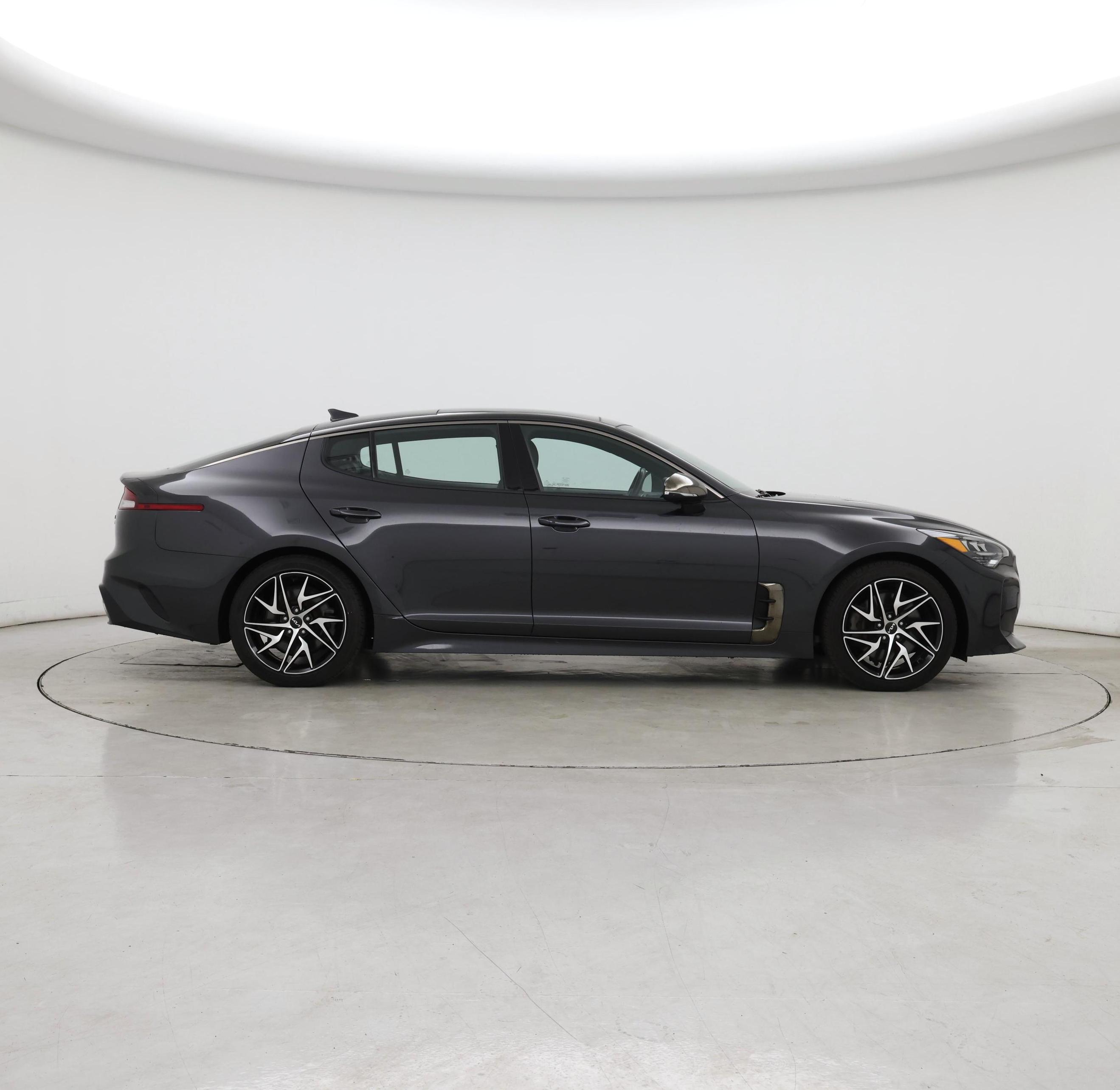 Thumbnail: 2022 Kia Stinger - 7