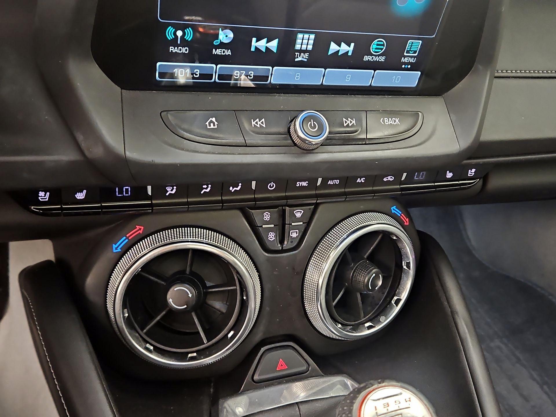 Thumbnail: 2016 Chevrolet Camaro - 17