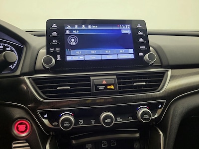 Radio (On)