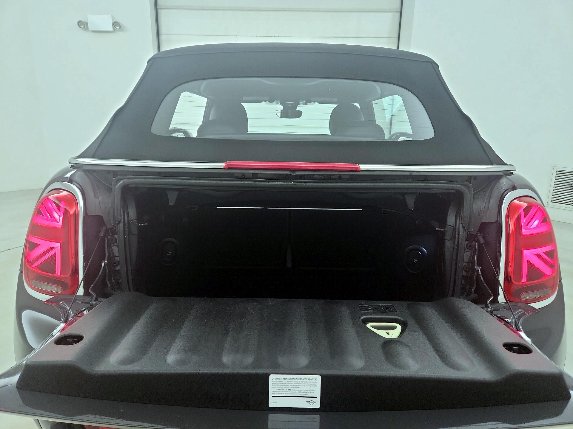 Thumbnail: 2020 MINI Cooper - 20