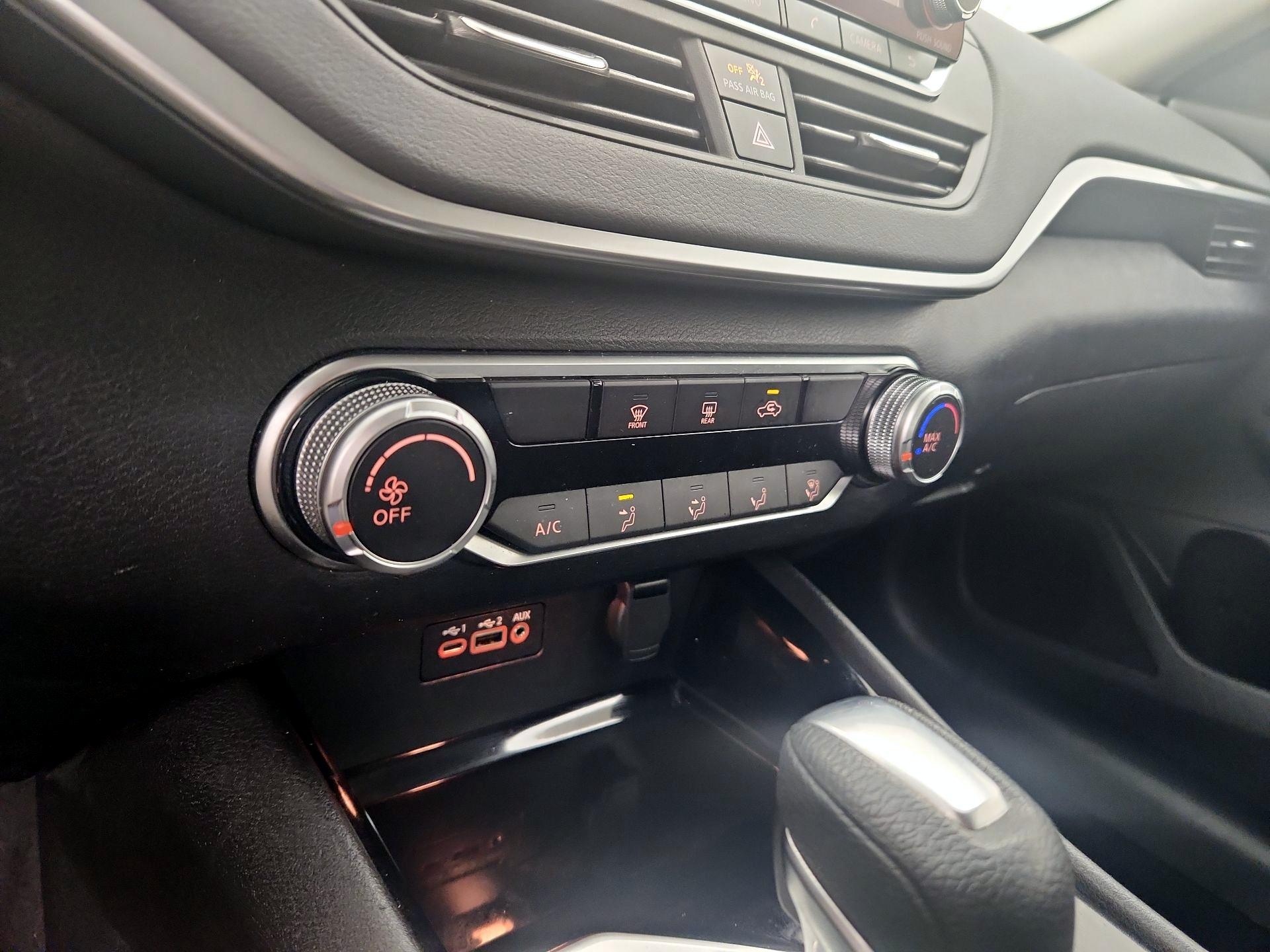 Thumbnail: 2021 Nissan Altima - 16