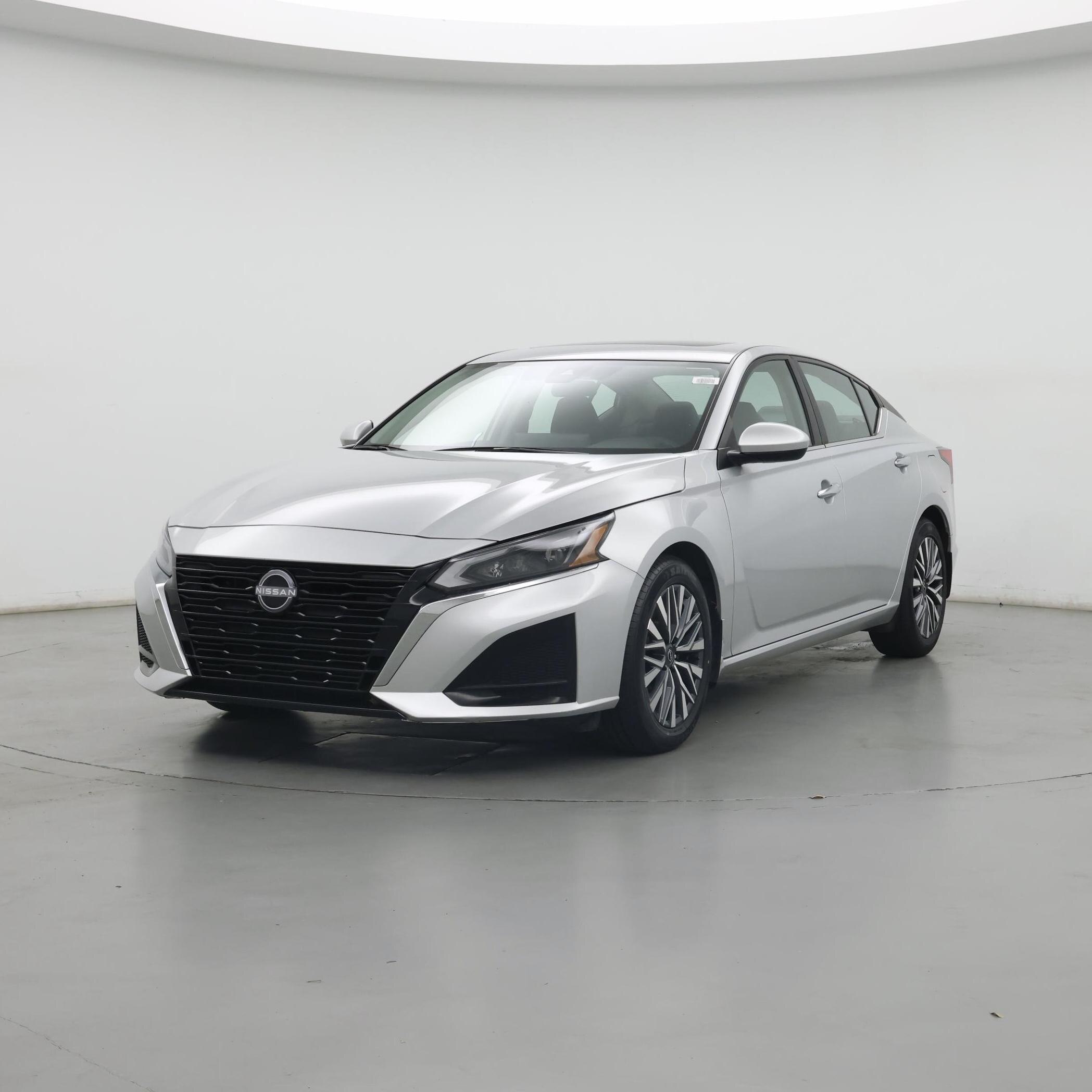 Thumbnail: 2023 Nissan Altima - 4