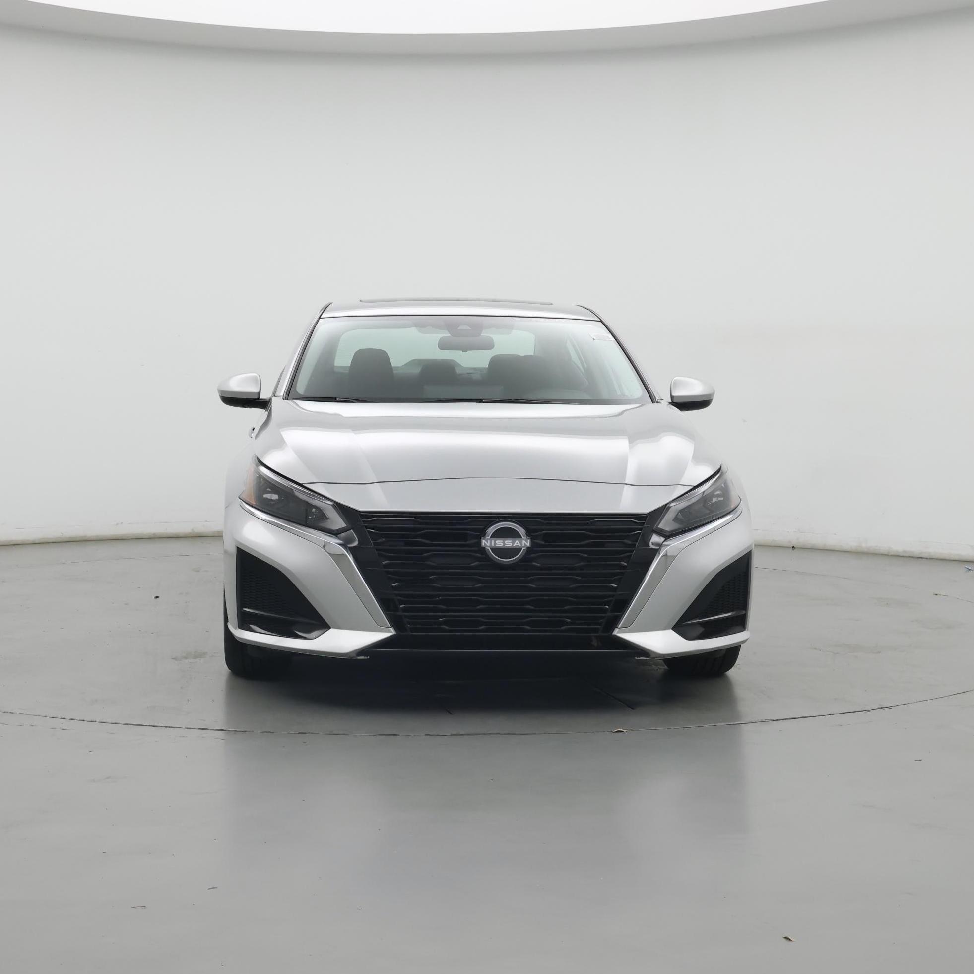 Thumbnail: 2023 Nissan Altima - 5
