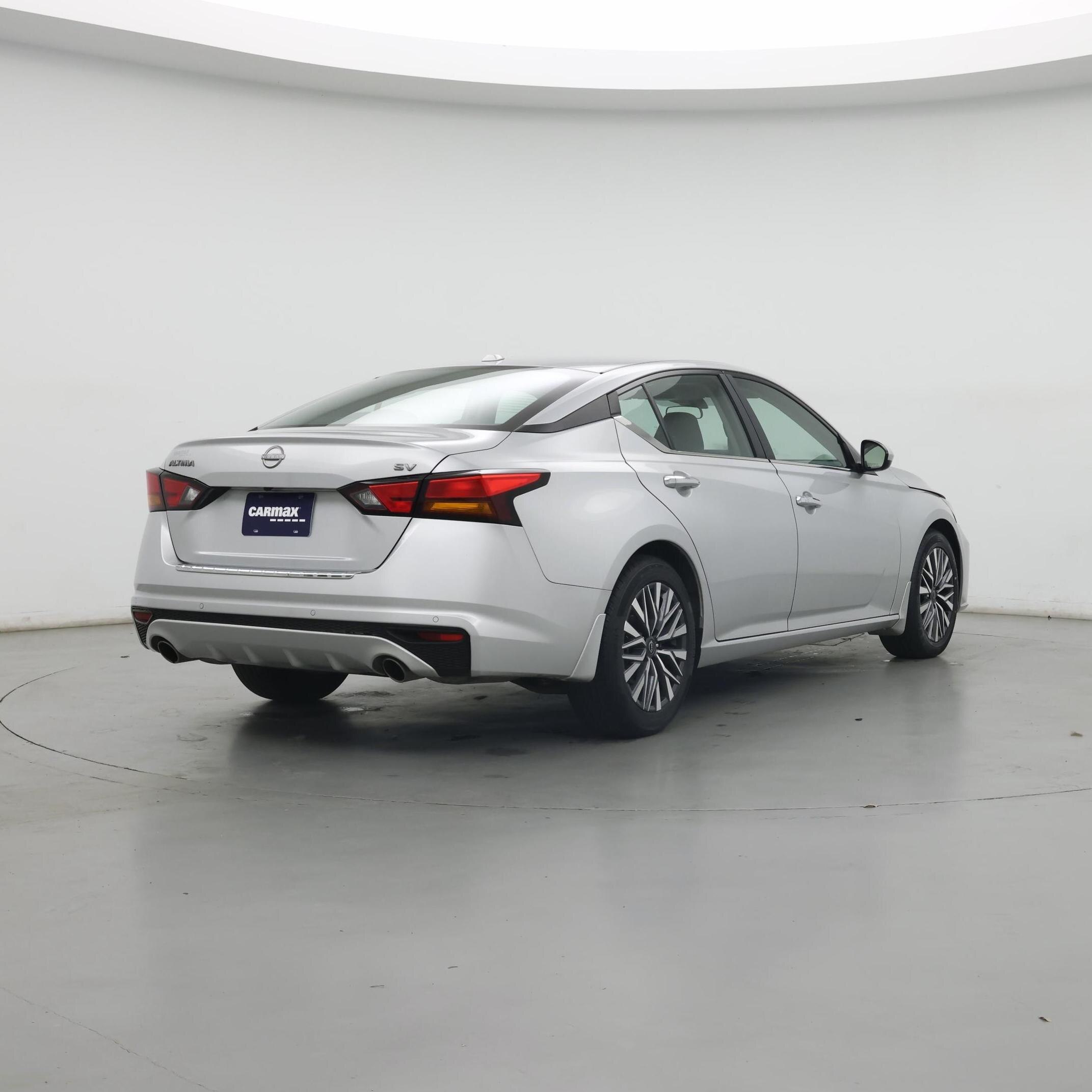 Thumbnail: 2023 Nissan Altima - 8
