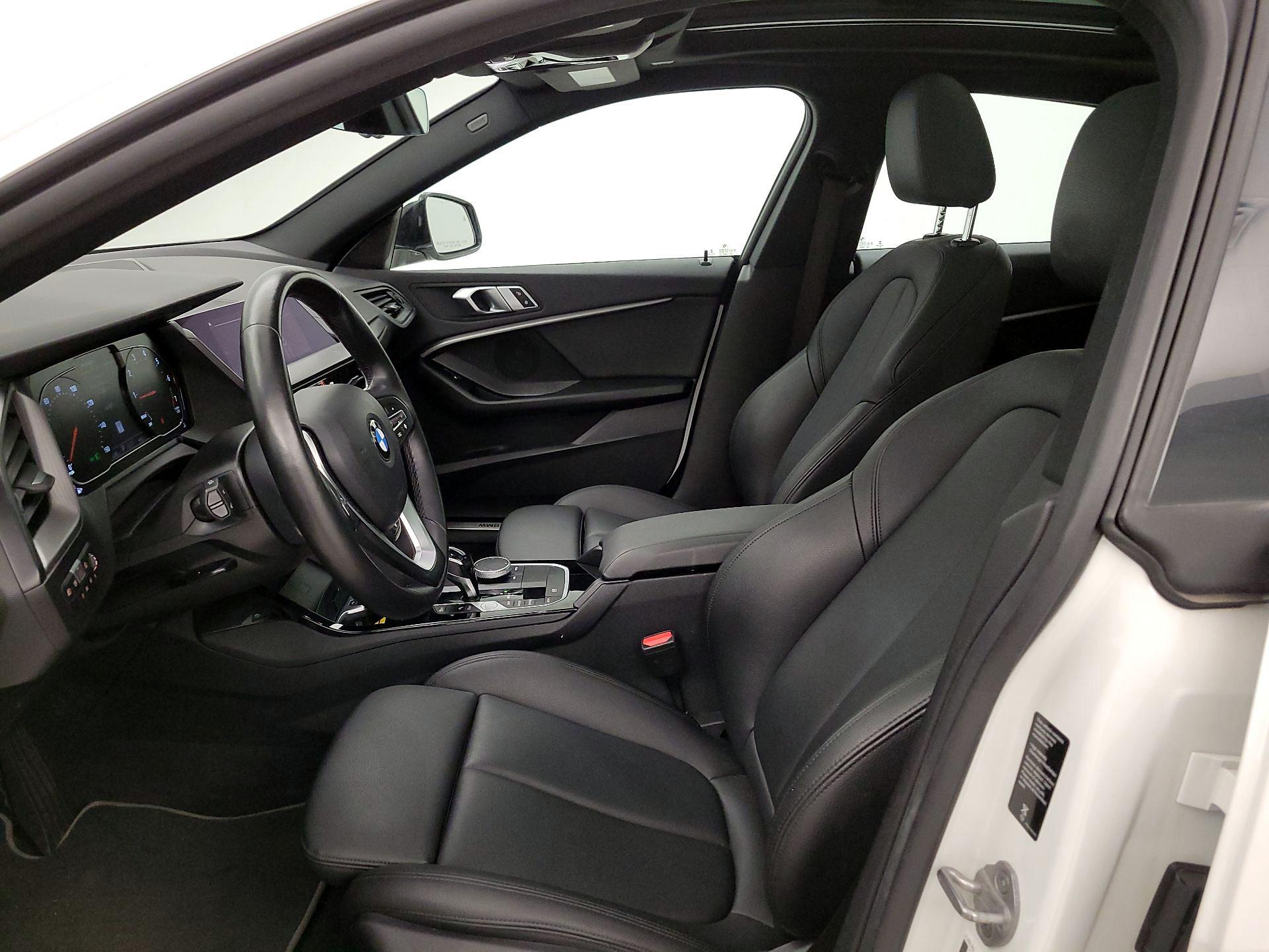 Thumbnail: 2021 BMW 2 Series - 11