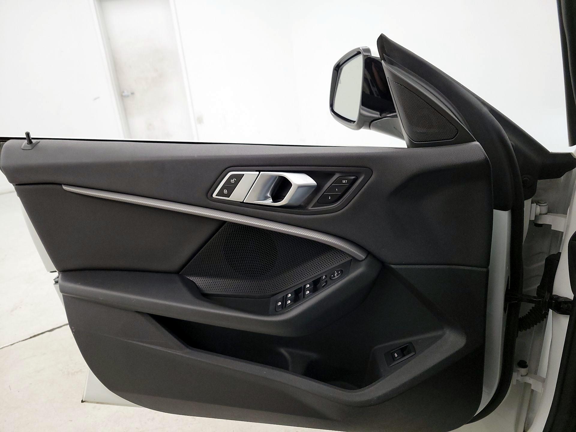 Thumbnail: 2021 BMW 2 Series - 12